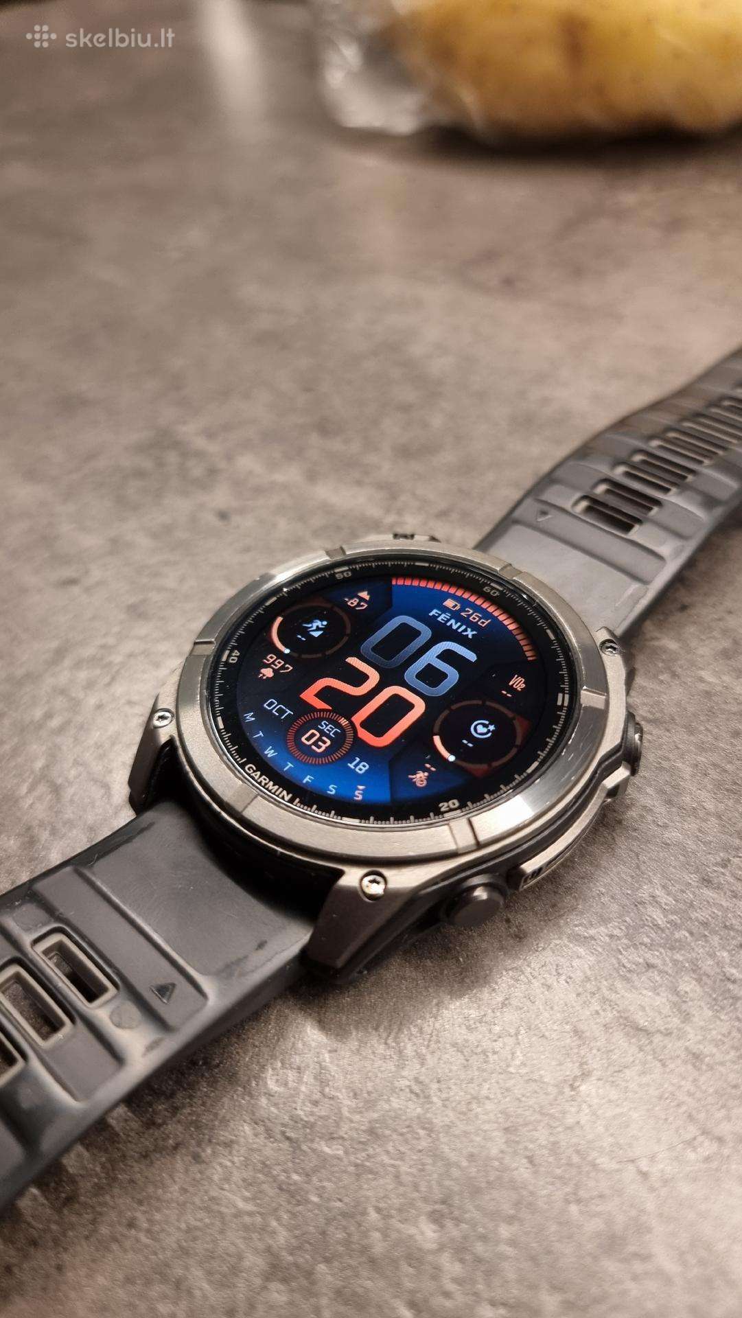 Garmin Fenix 8 51mm Sapphire / Titan Amoled
