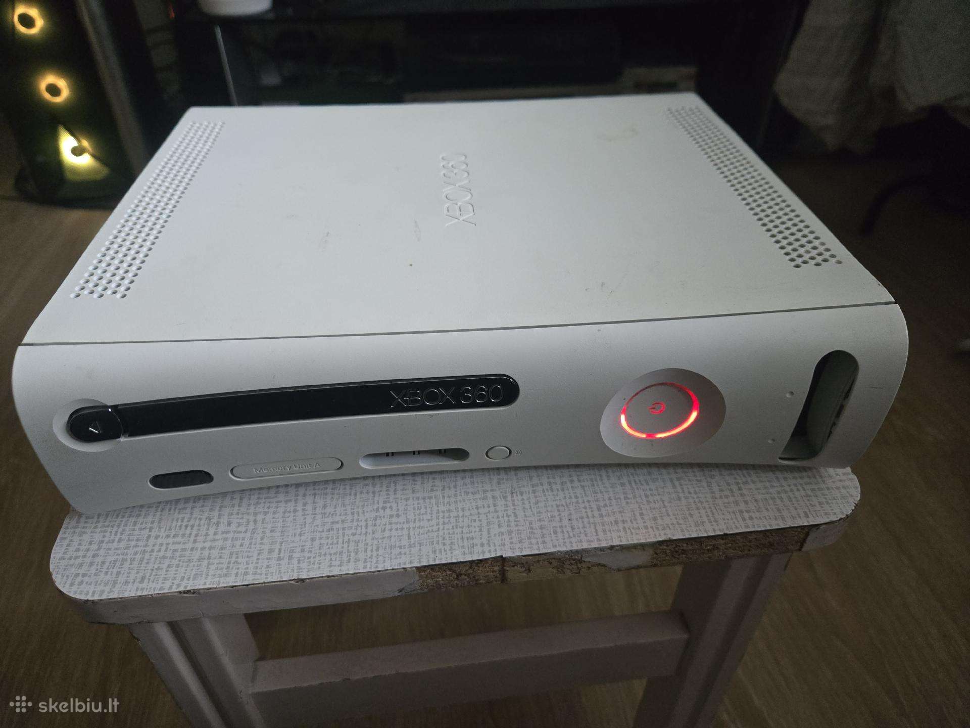 Xbox 360 ant daliu