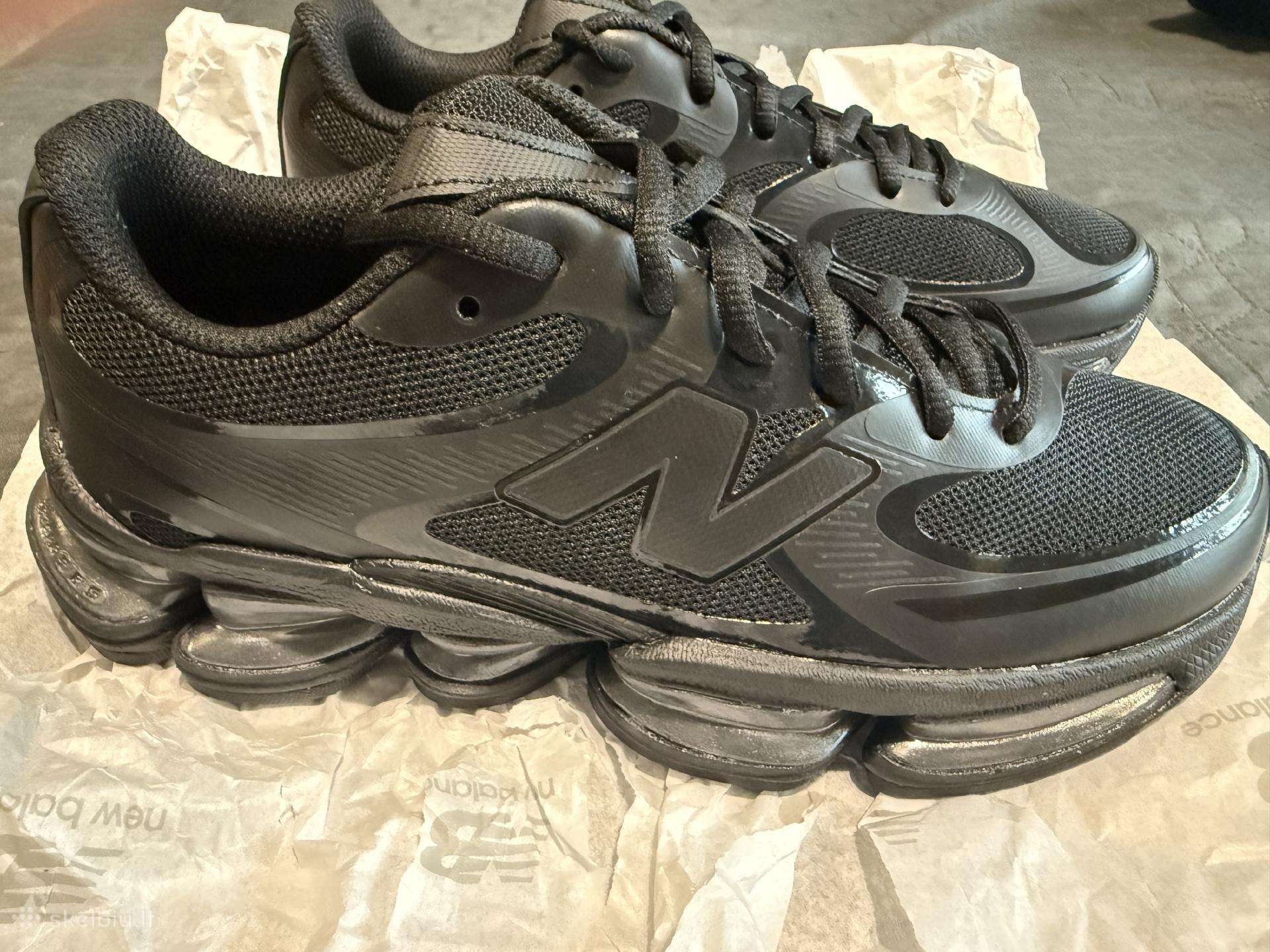 Nauji New Balance 2000 Abzorb