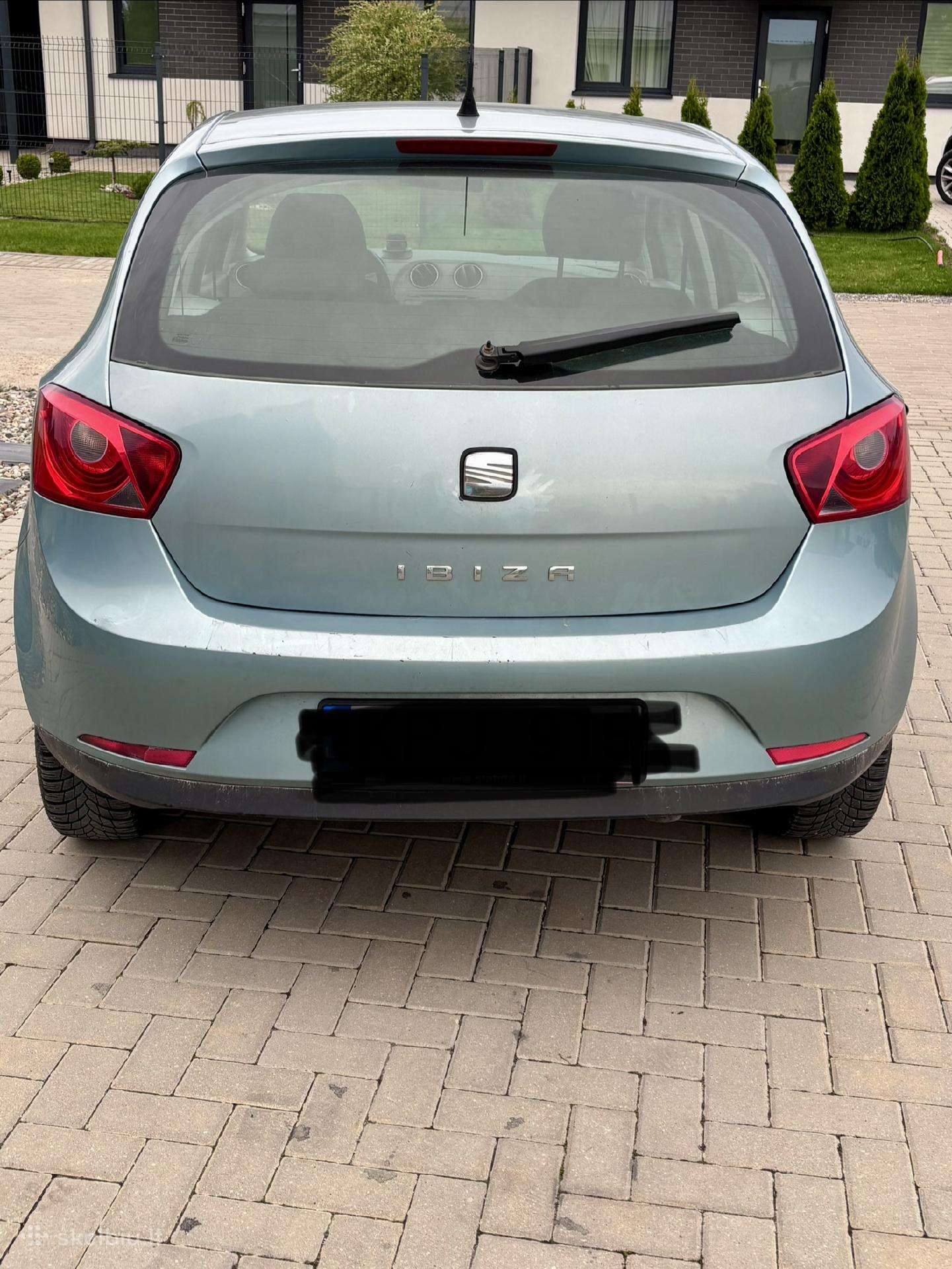 Parduodu automobilį