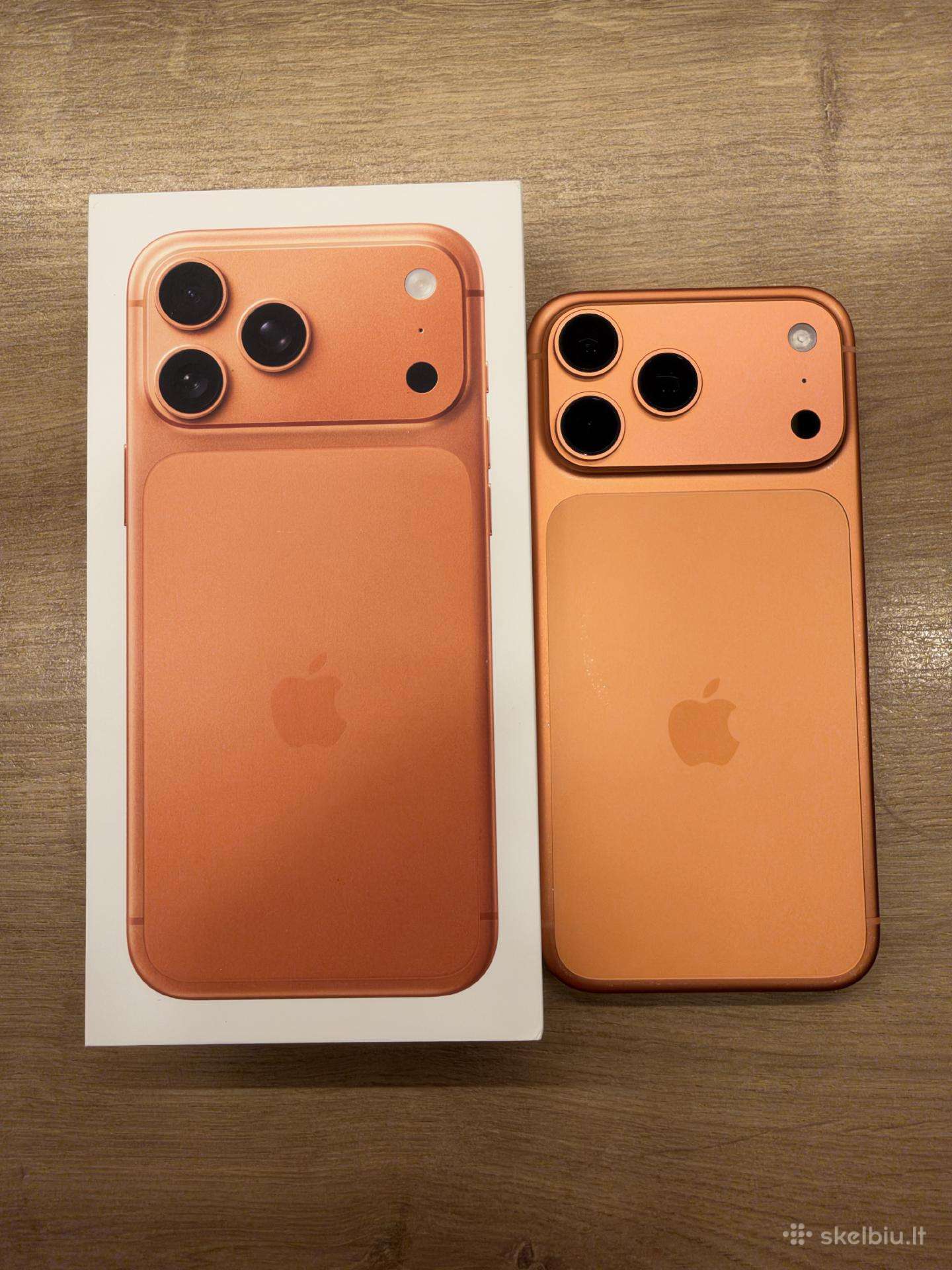 iPhone 17 Pro Max, 256gb, Cosmic Orange