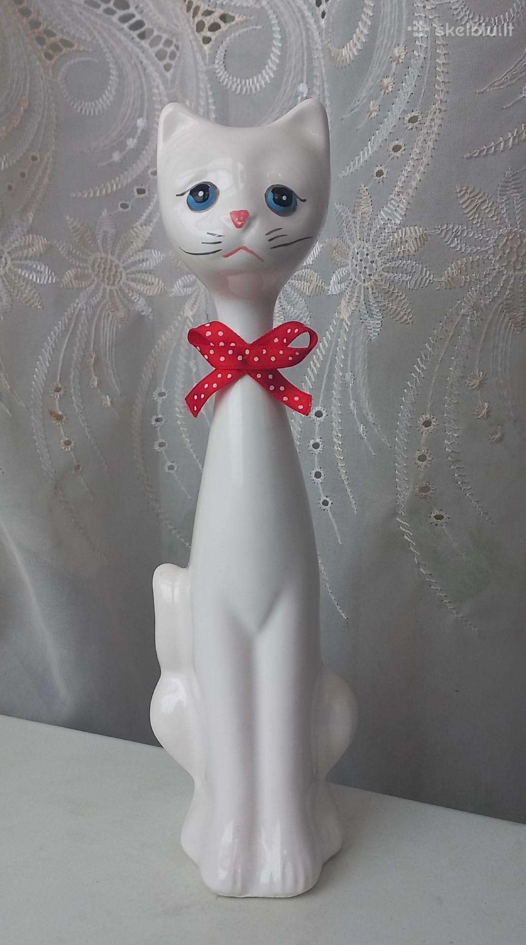 Katinėlio statulėlė