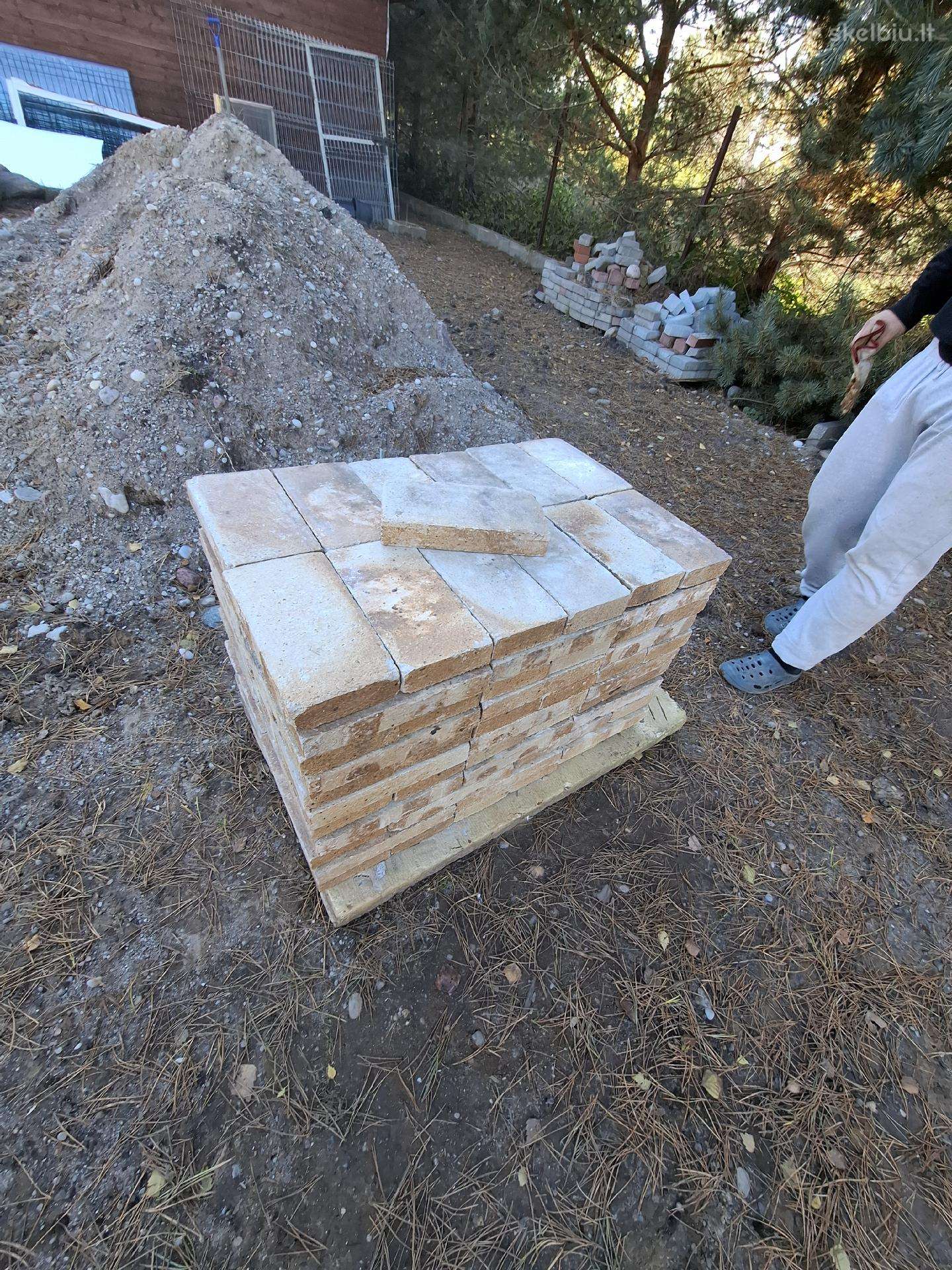 Šamotines plytos 133vnt