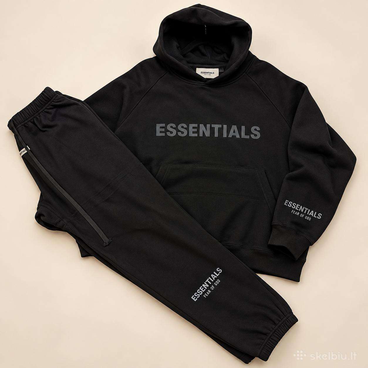 Essentials vyriškas sportinis komplektas – juodas