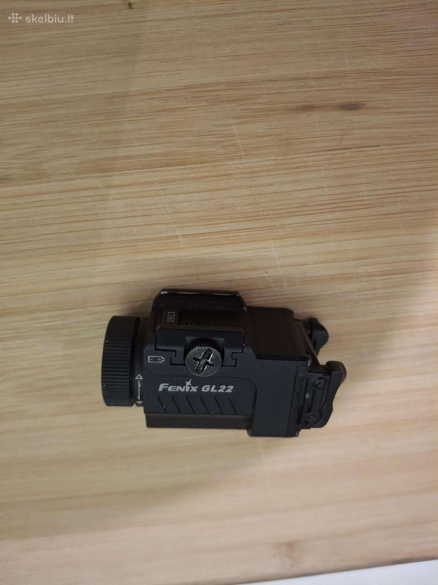Galingas taktinis žibintuvėlis Fenix Gl22