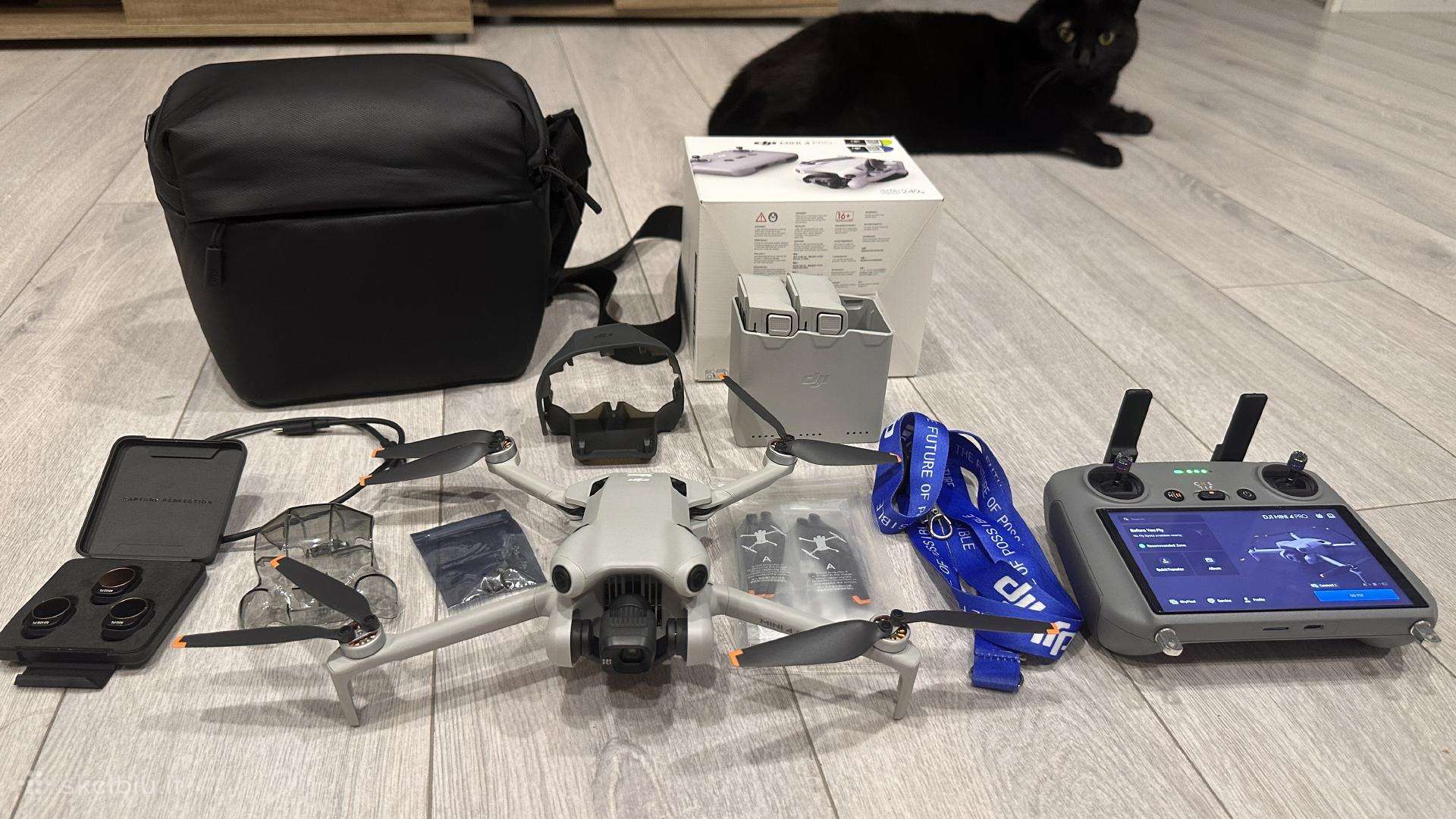 Dji mini 4 pro Rc2 combo + filtrai