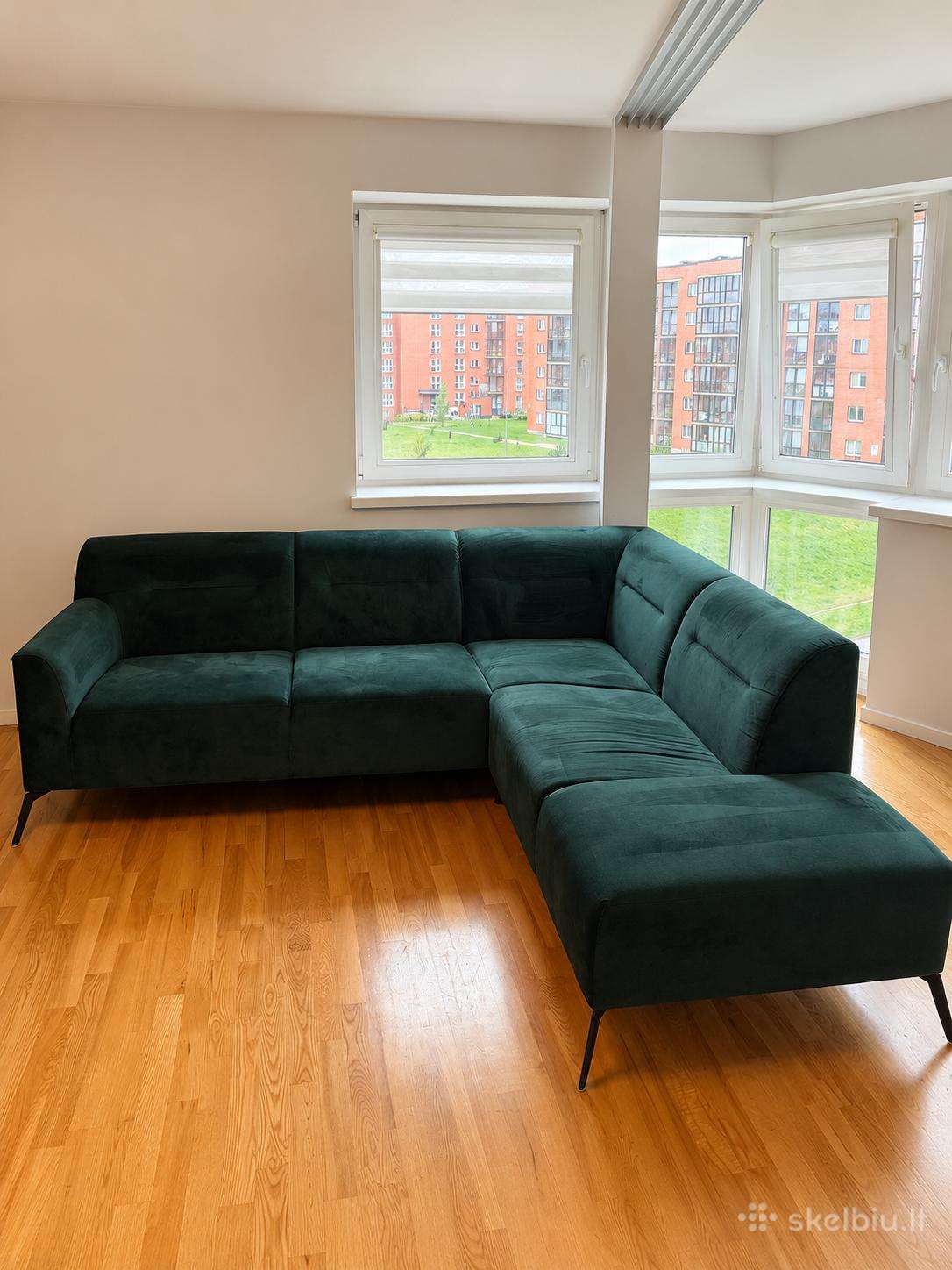 Kampinė sofa