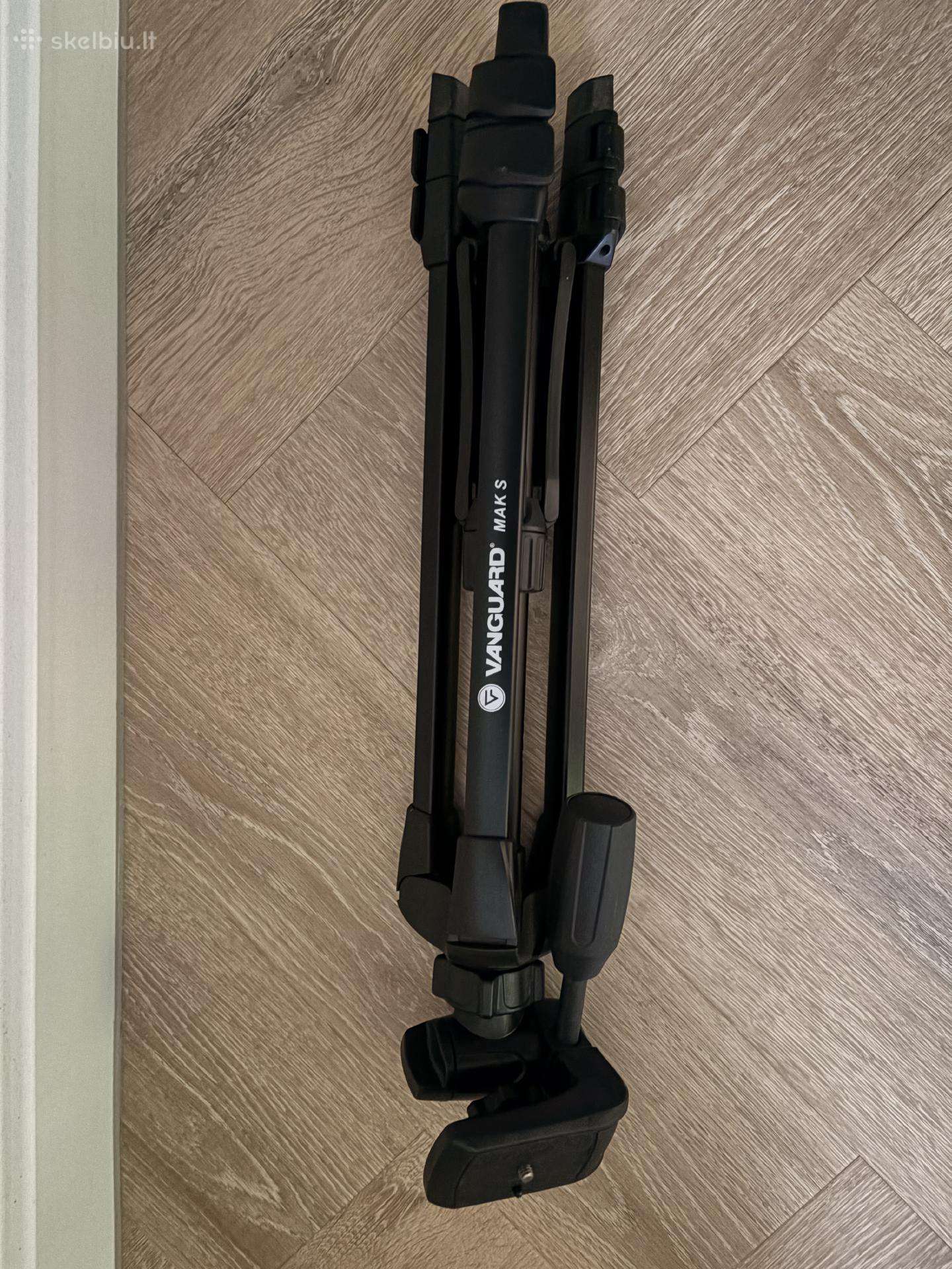 Trikojis stovas Vanguard Mak S