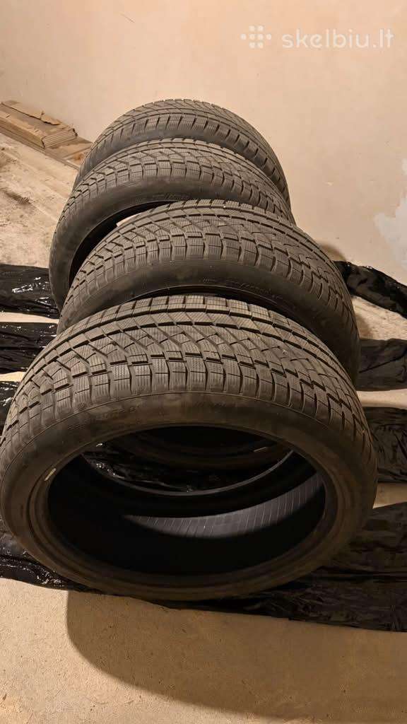 Praktiškai naujos žieminės padangos Falken 255/40