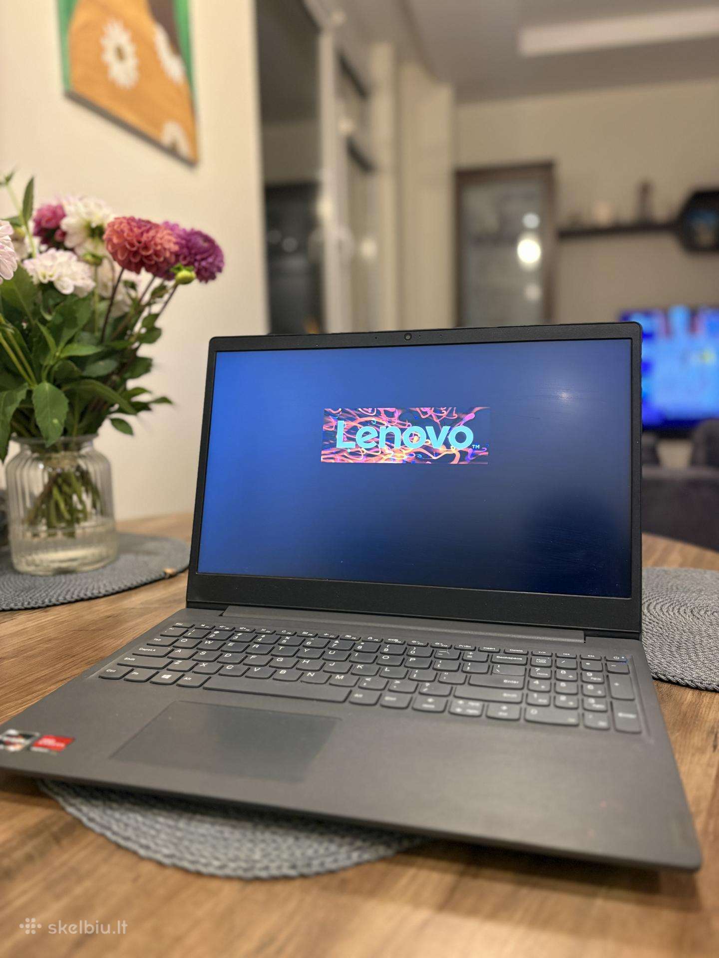 Kompiuteris Lenovo V15-ada