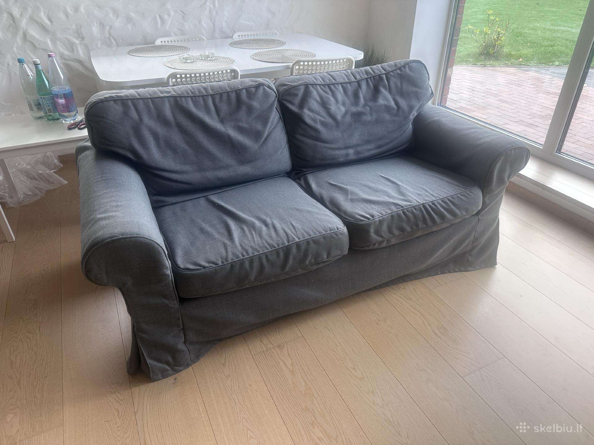 Dovanoju 2 Sofas