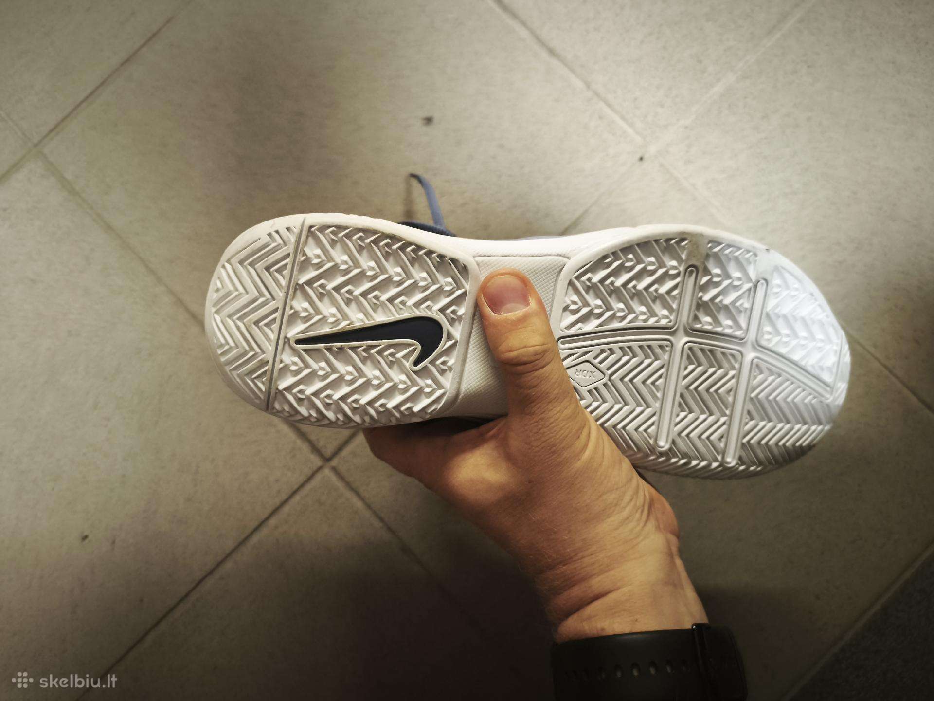 Kaip nauji Nike 41