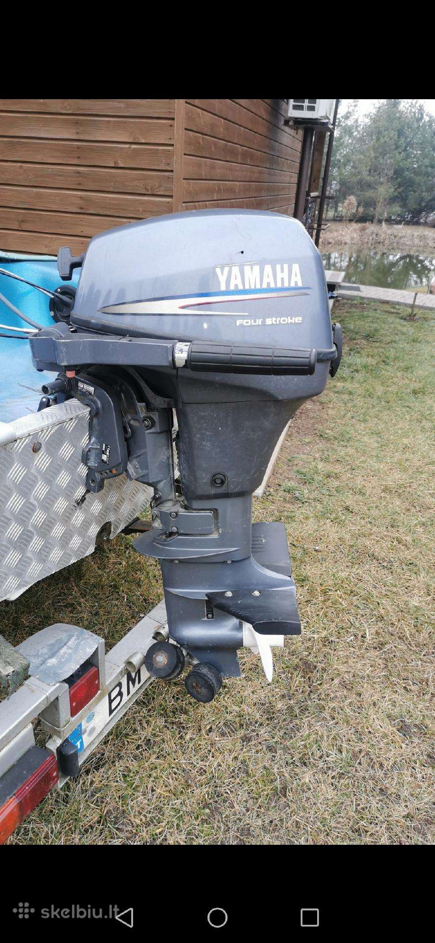 8ag pakabinamas variklis.