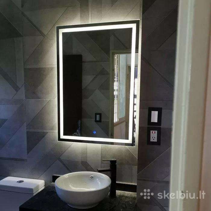 Veidrodžiai su LED apšvietimu
