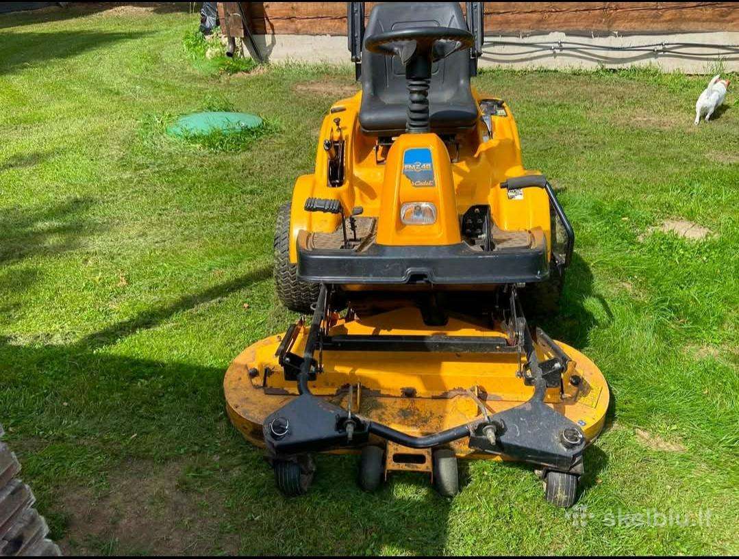 Sodo Traktorius Žoliapjovė Cub Cadet Fmz 48 rideri
