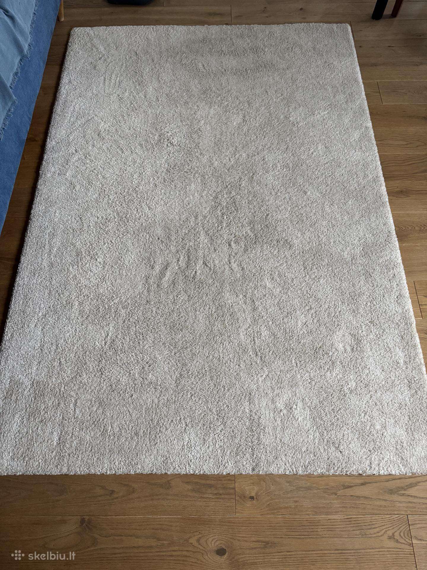 Šviesus kilimas 135x195 cm