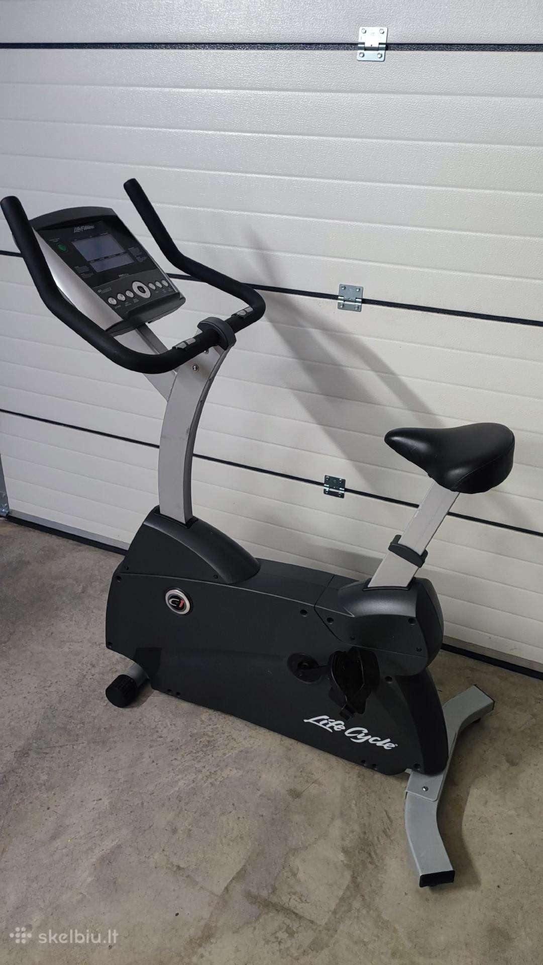 Dviratis treniruoklis Life fitness C1