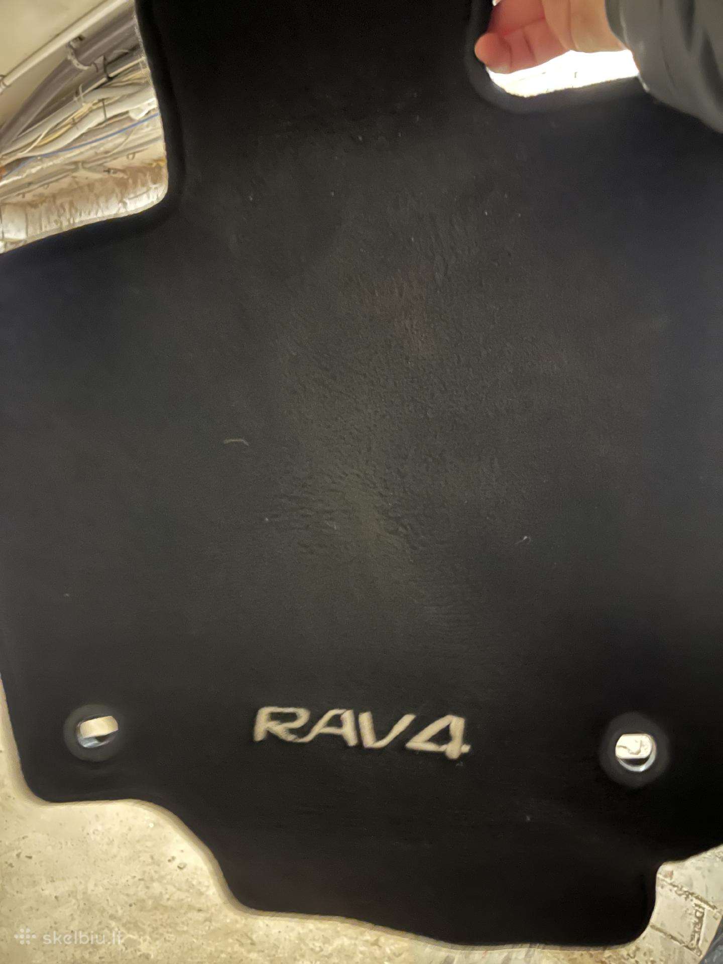 Rav4 2019-2025 beveik nauji medžiaginiai kilimelia