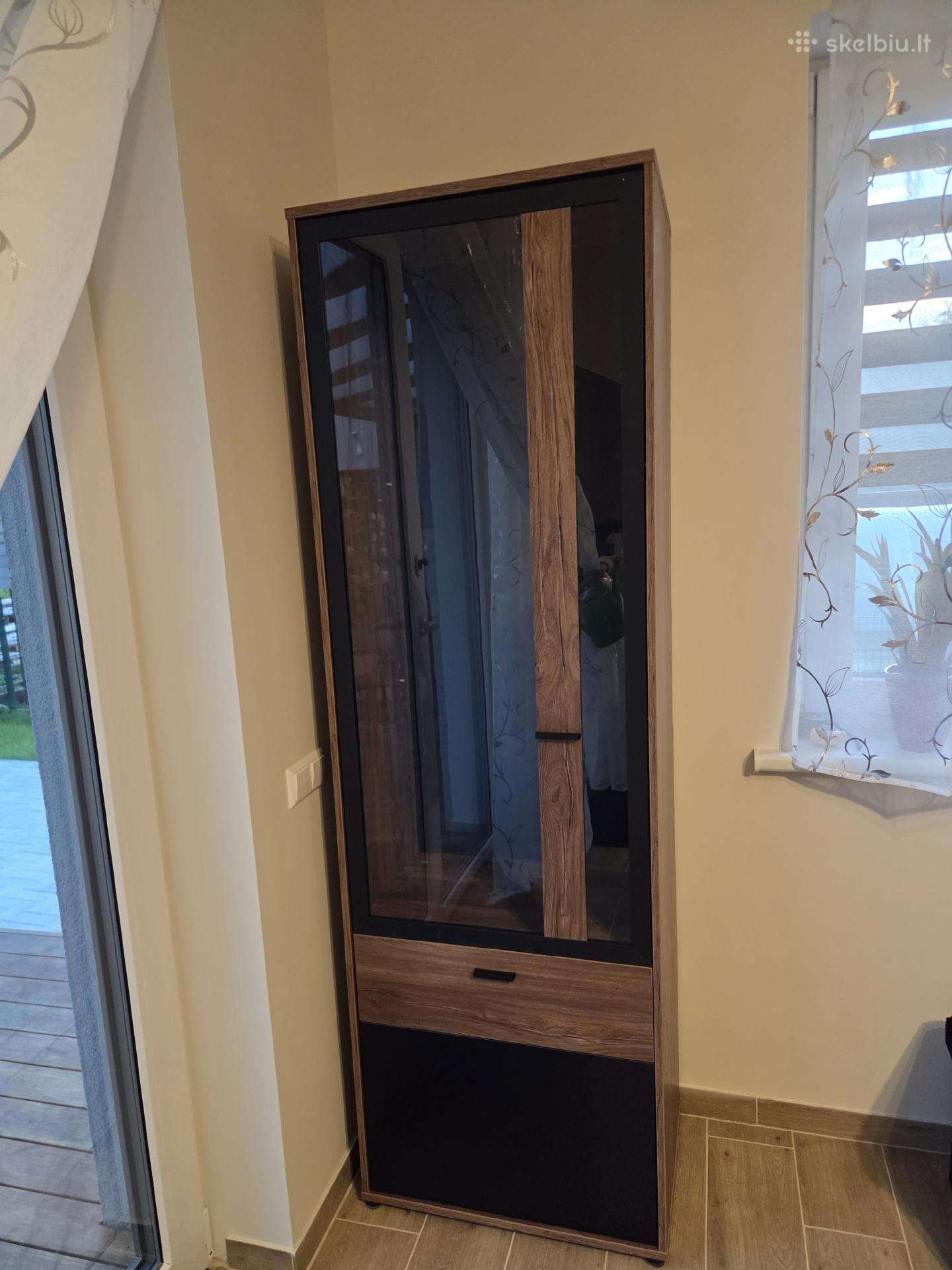 Sekcija, vitrina, nauja, 63 cm plotis