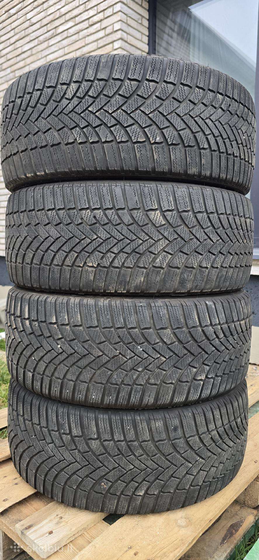 Bridgestone Blizzak Lm005 R18 225/45