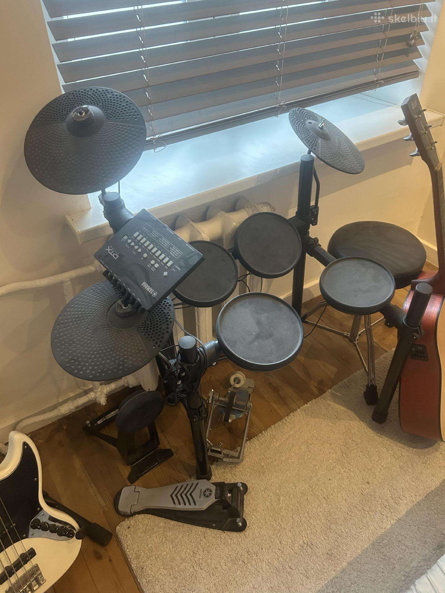 Yamaha elektroniniai būgnai atiduodu