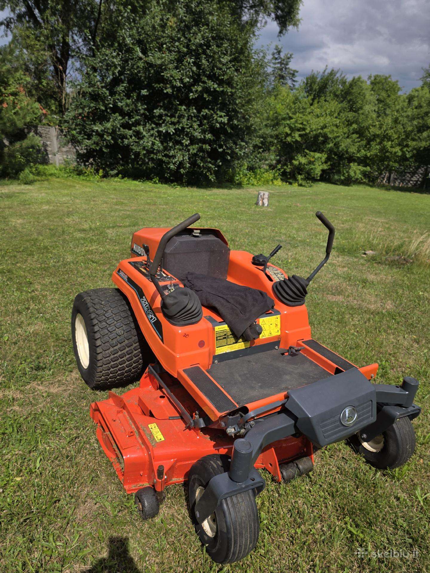 Parduodu Kubota Zd 21