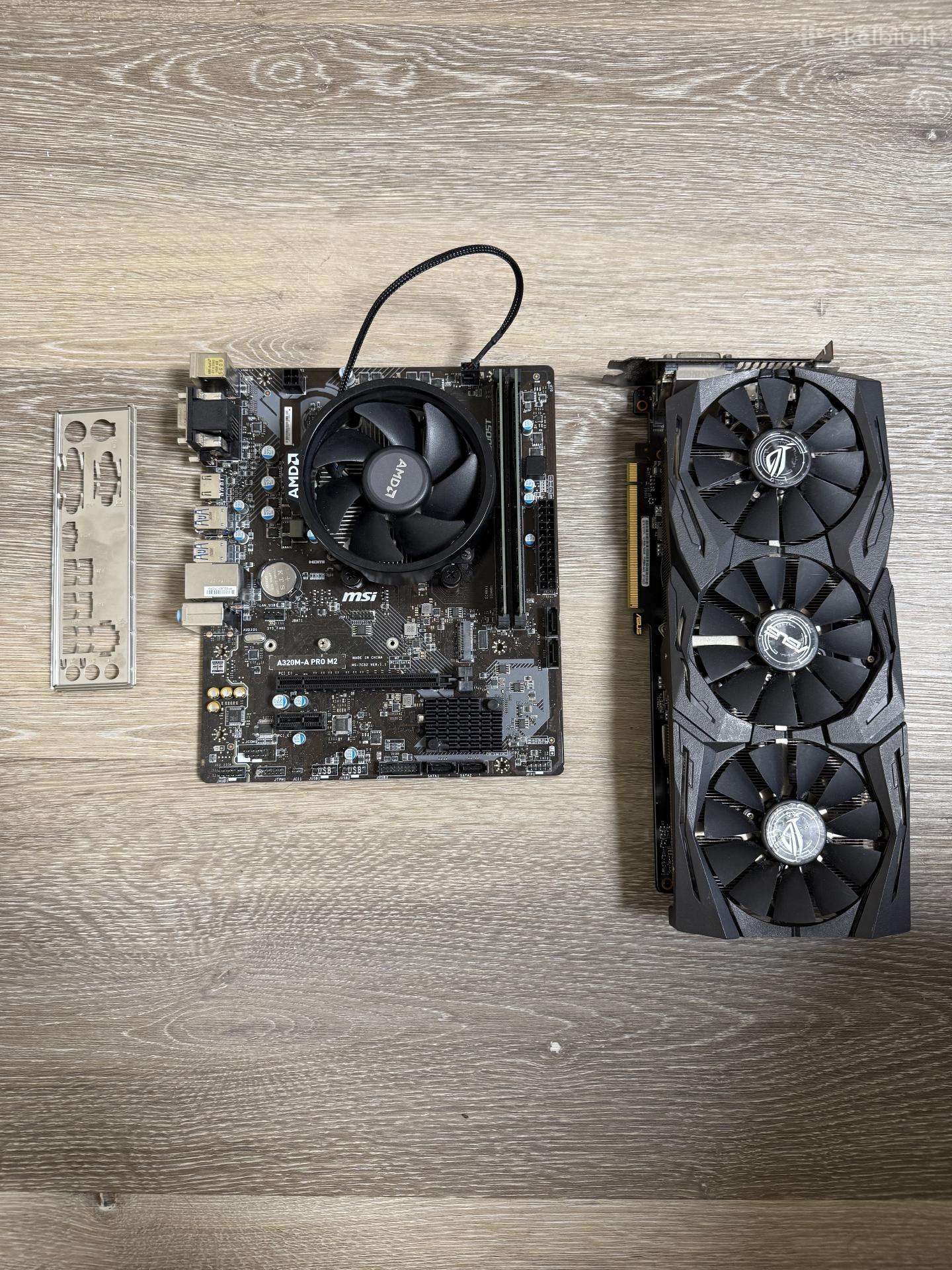 Am4 komplektas