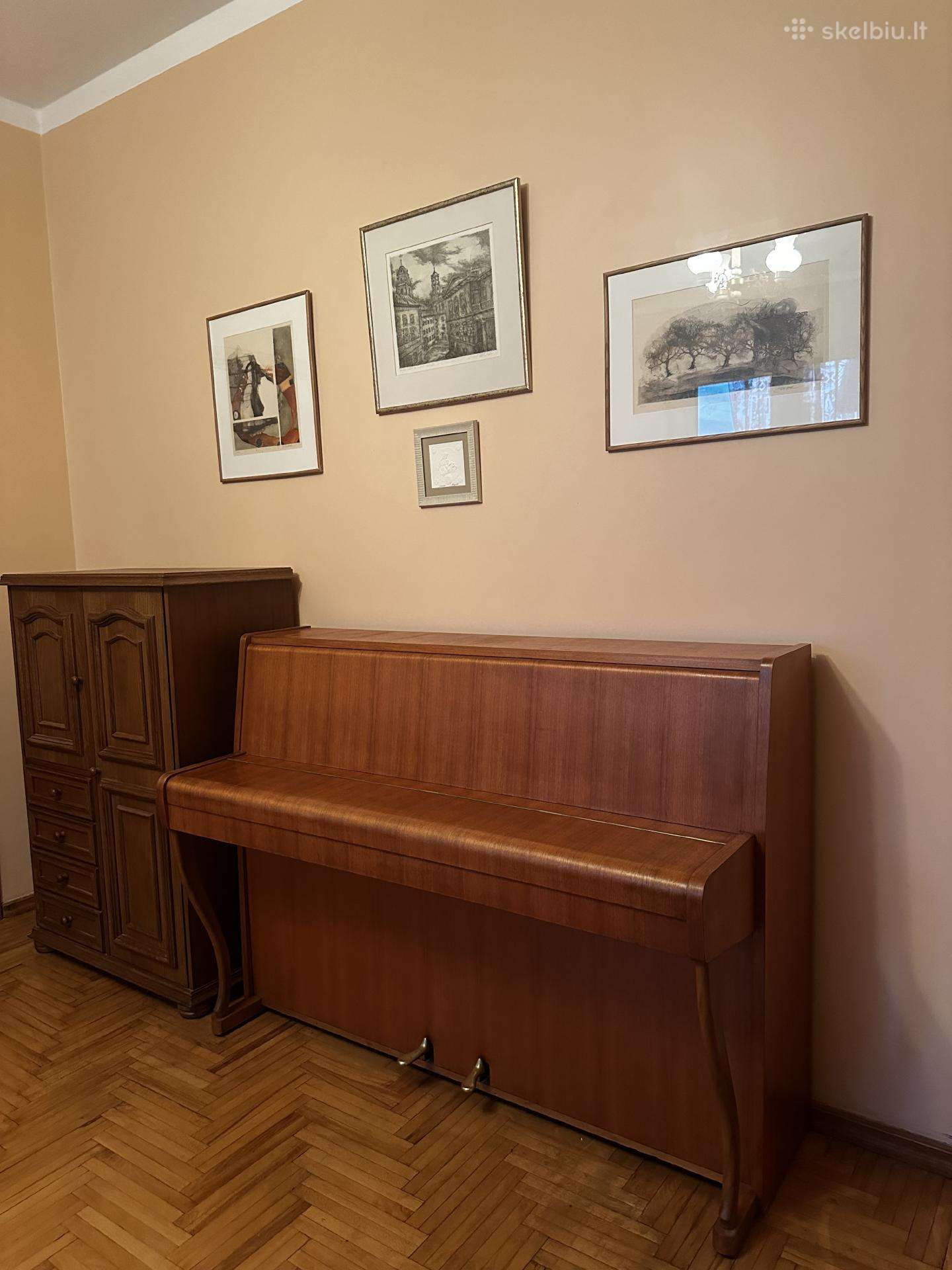 Parduodamas pianinas Weinbach Czechoslovakia