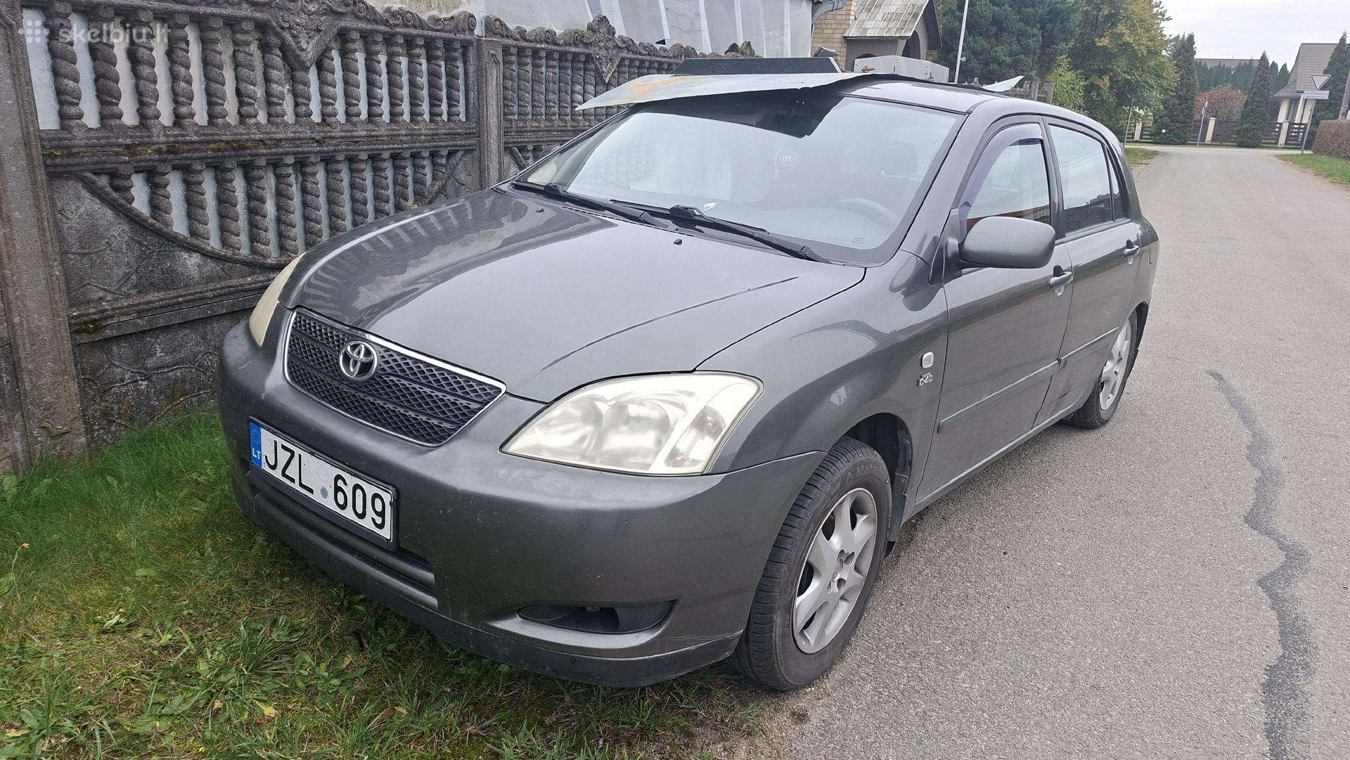 Toyota corolla dalimis