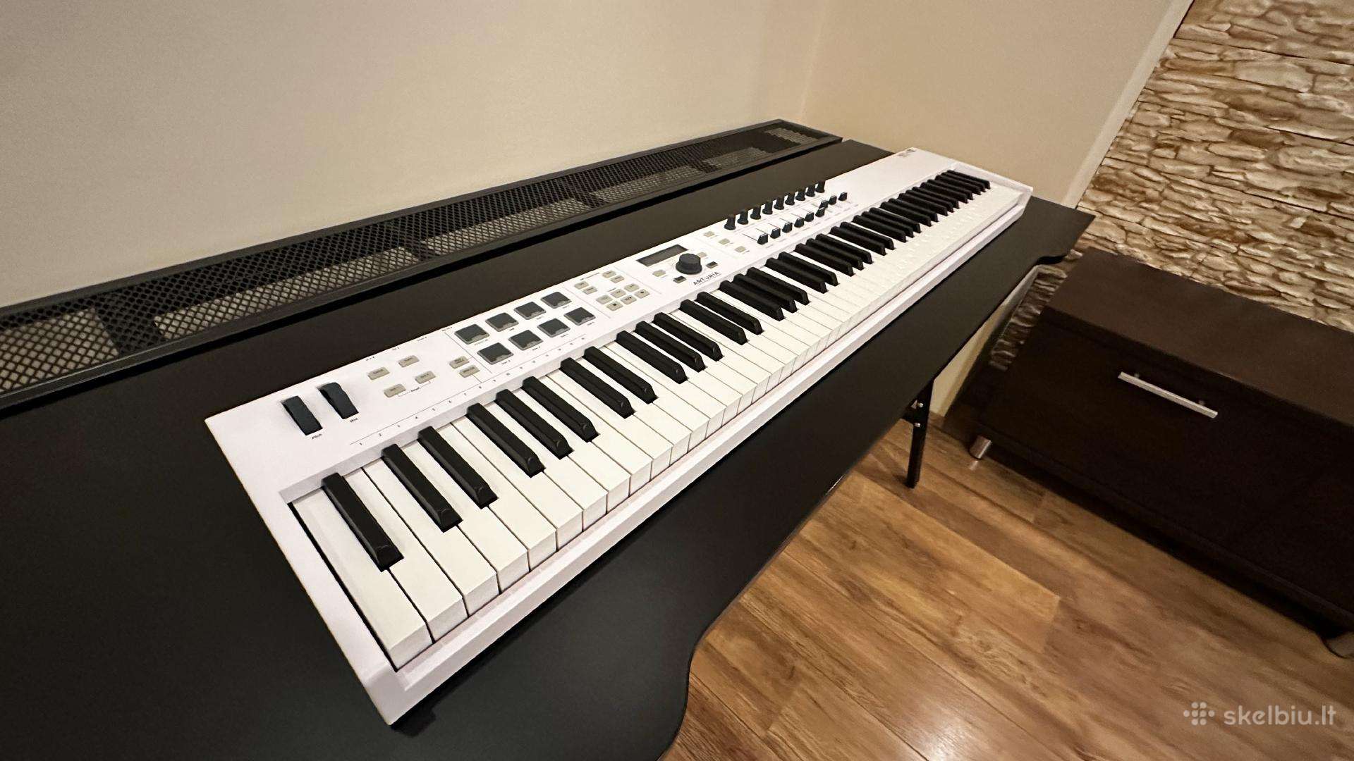 Arturia Keylab 88 Essential