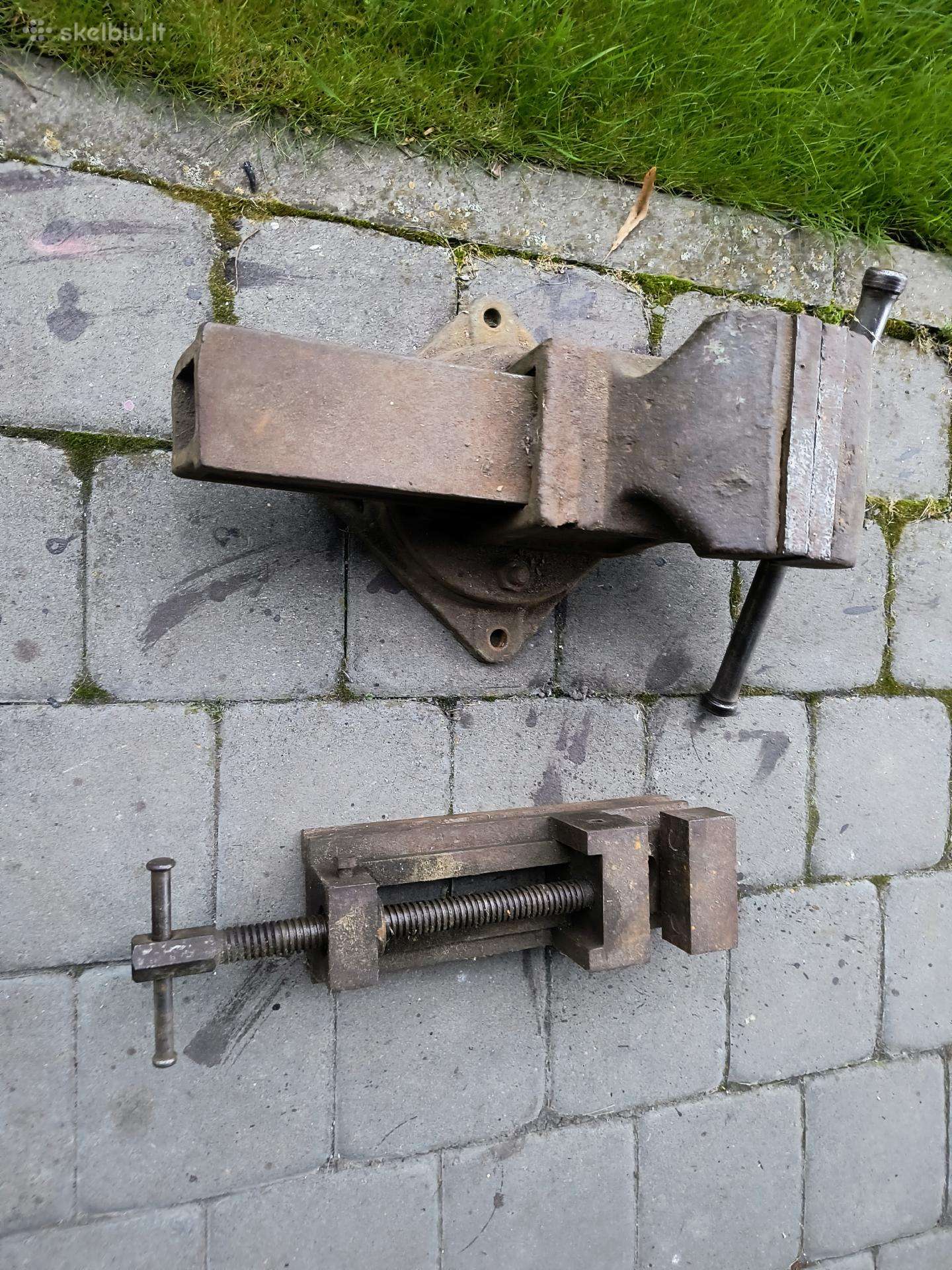 Spaustuvai mechaniniai