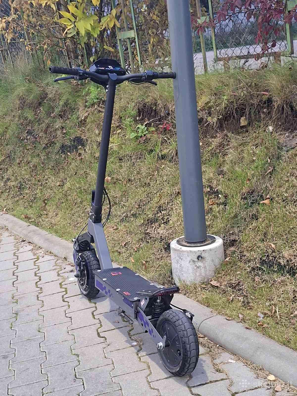 Electric scooter Kugoo