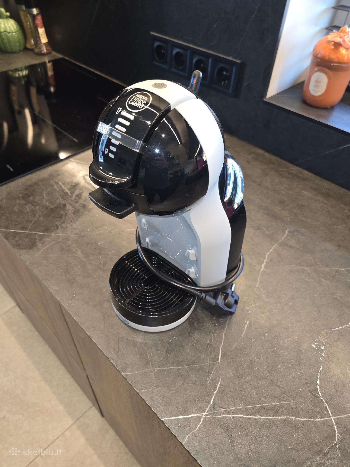 Dolce Gusto kapsulinis kavos aparatas.