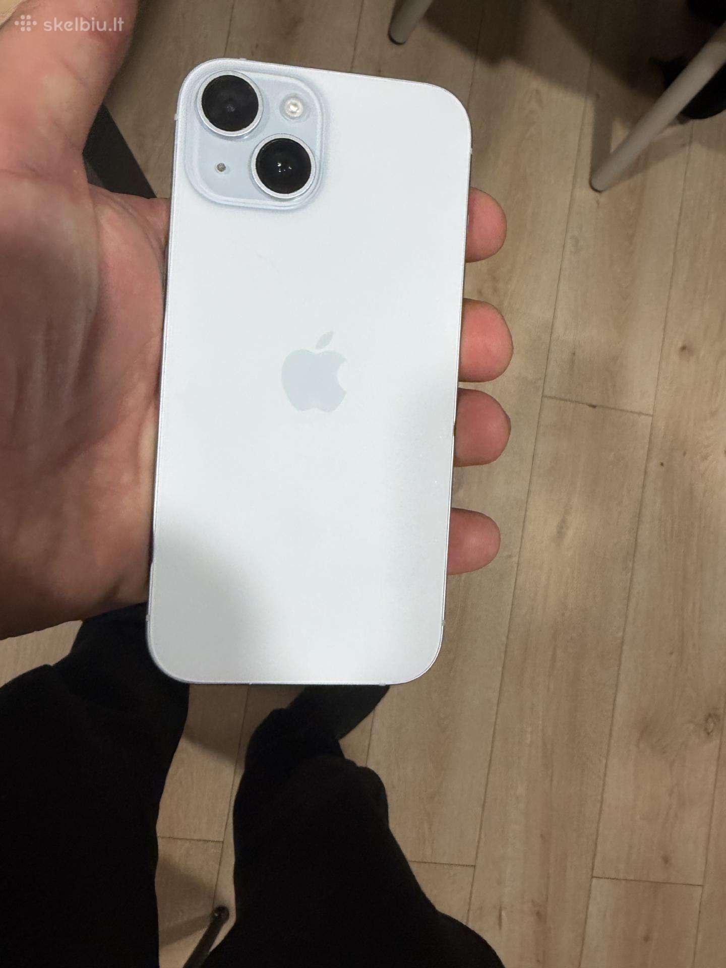 iPhone 15