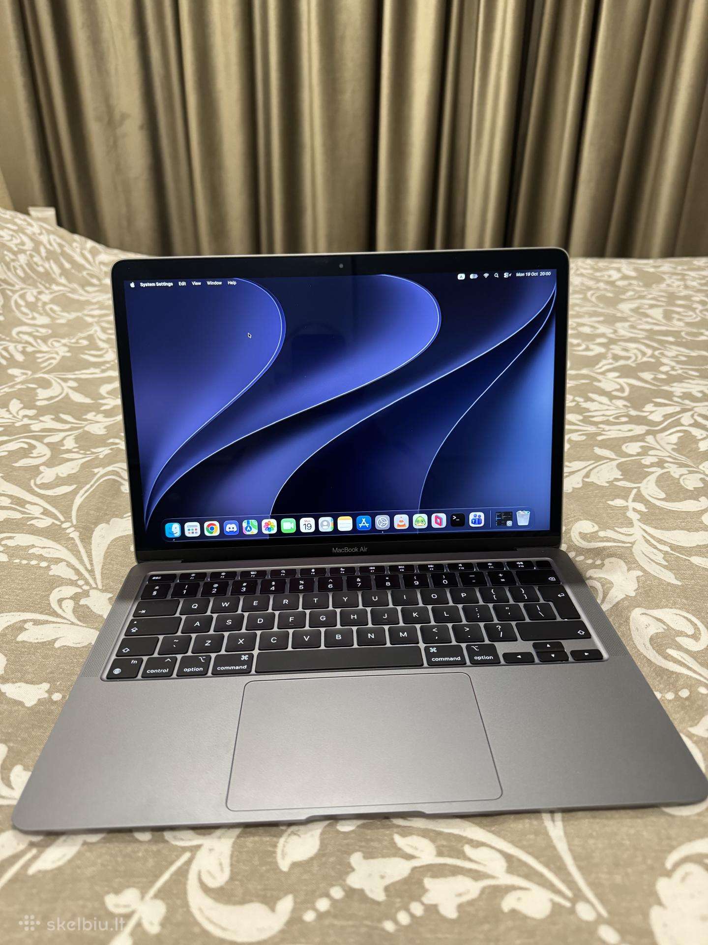 MacBook Air M1