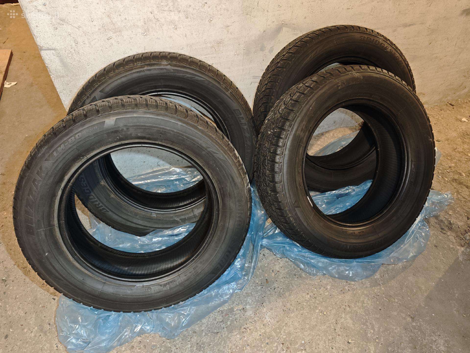 235/65r18 Bridgestone Blizzak Lm-80 EVO
