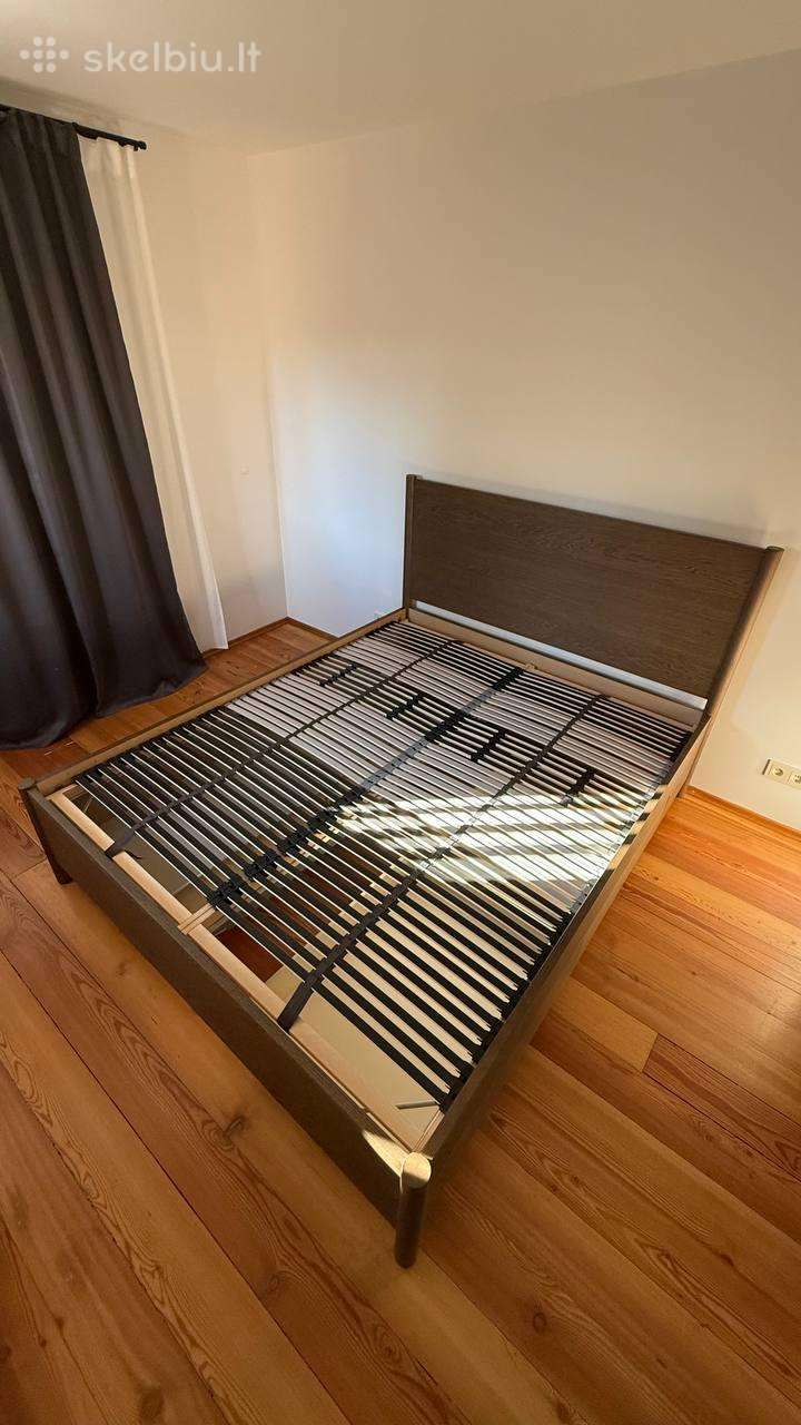 Ikea Tonstad lova 160200 su stalčiais + grotelės