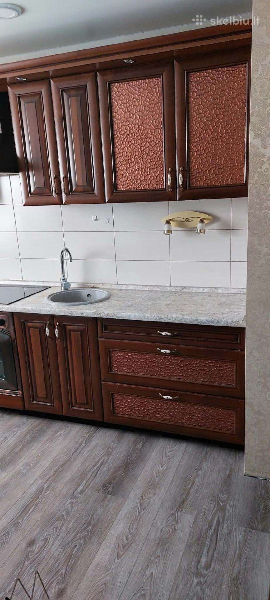 Virtuvinis su Baru