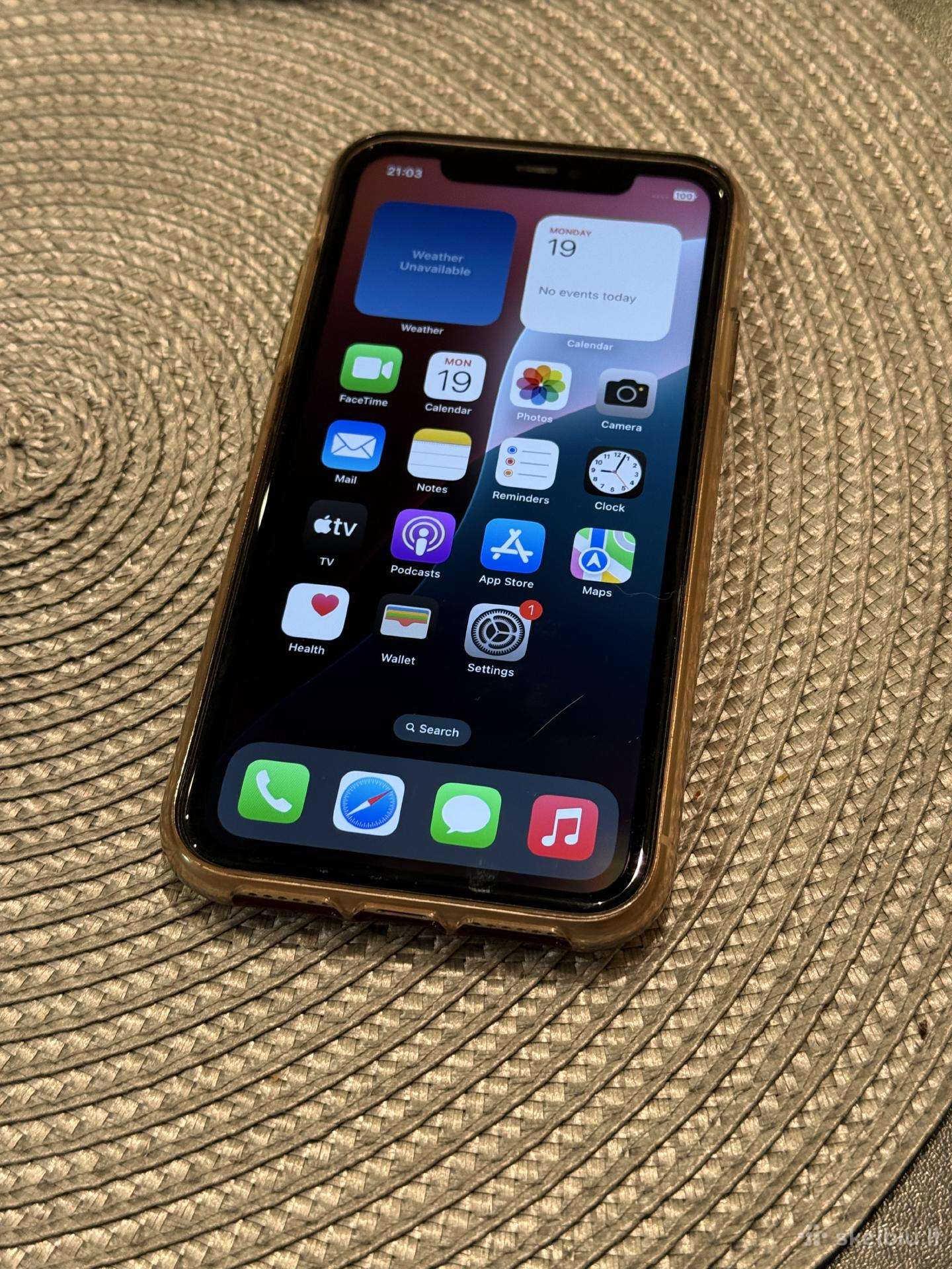 iPhone 11 64gb Baltas