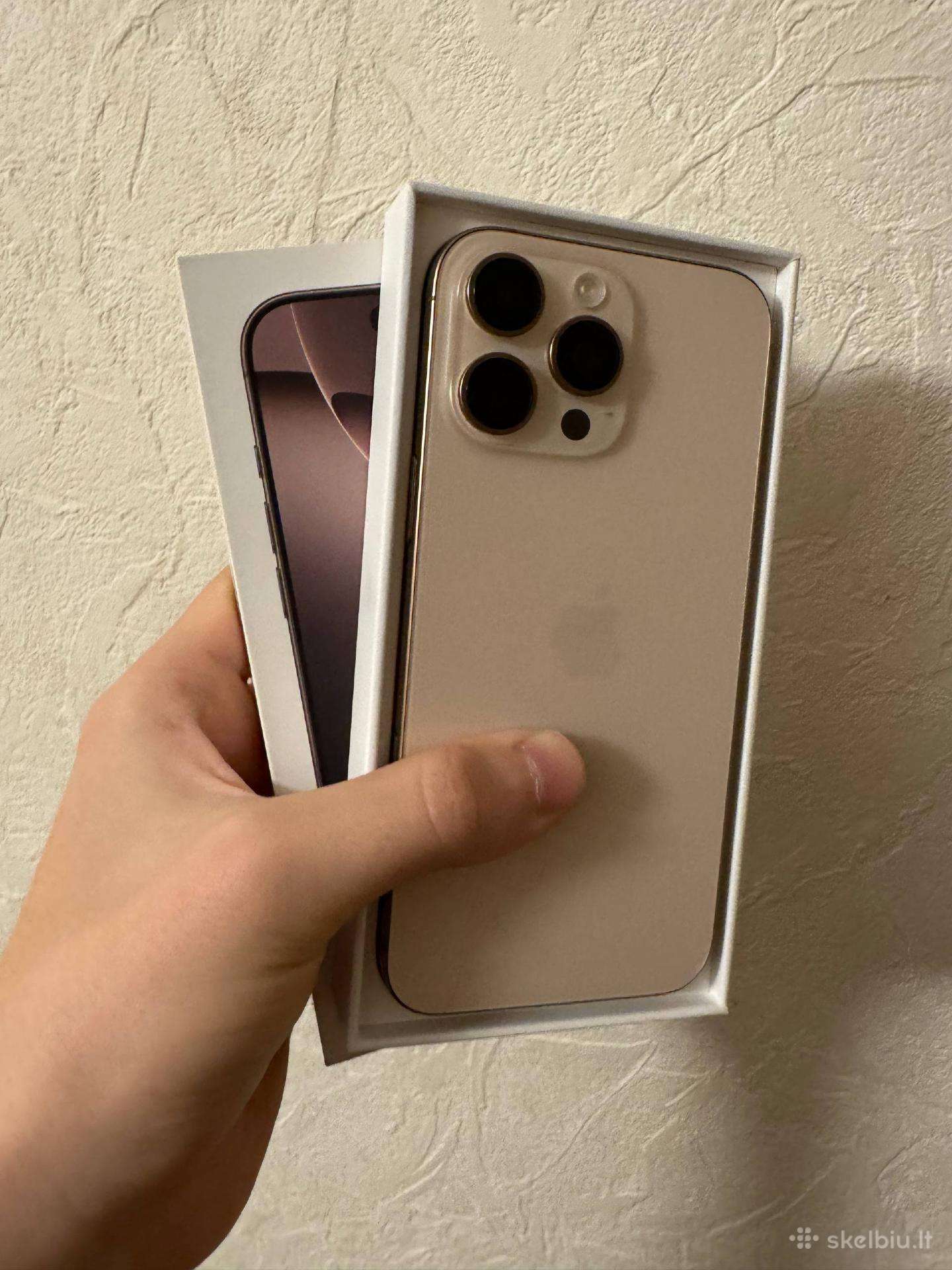 iPhone 16 Pro Max