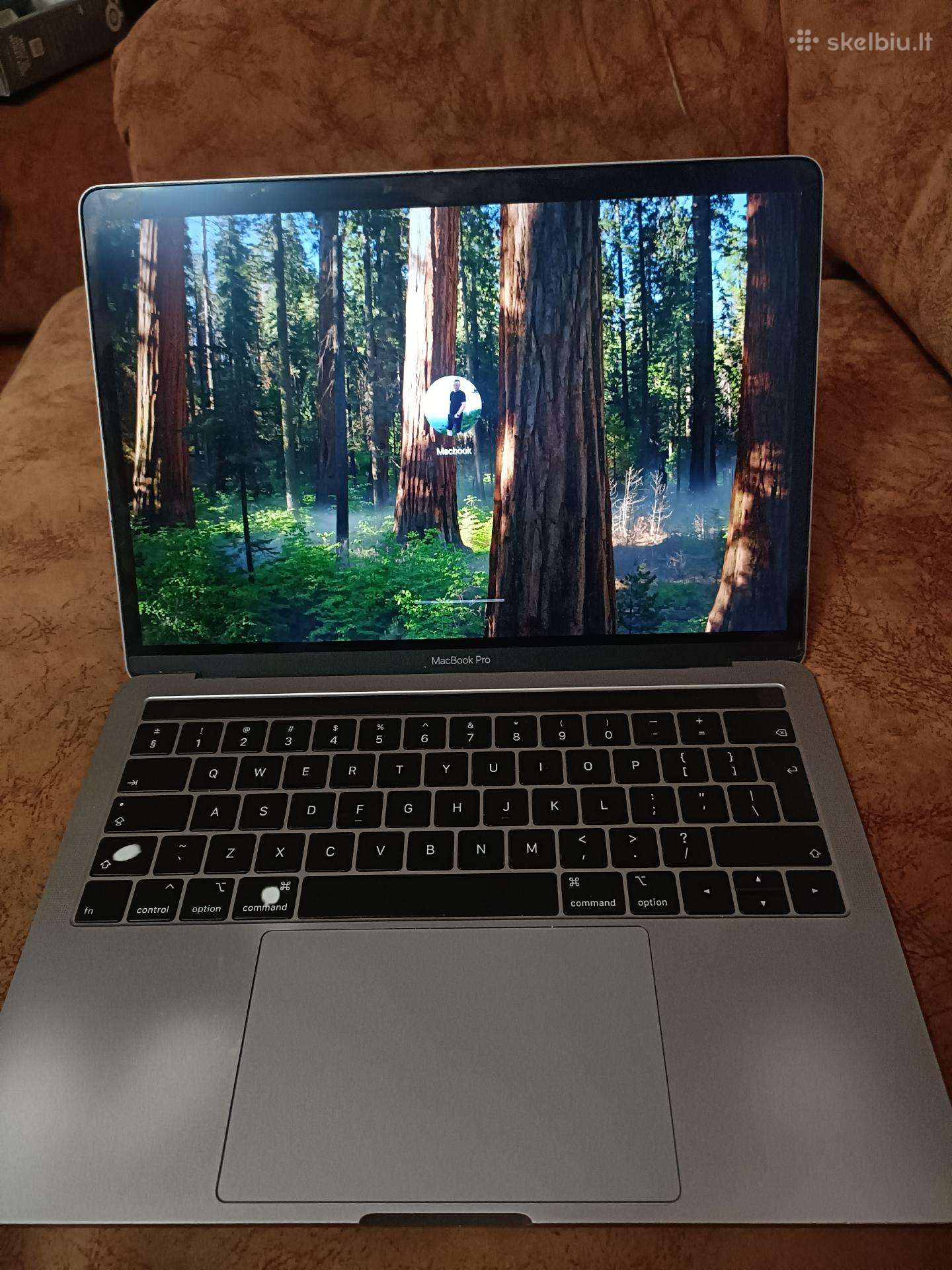 MacBook pro 13 touchpad
