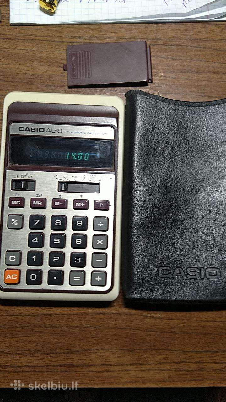 Japoniska skaiciavimo mchinele.casio 1975 Metu.