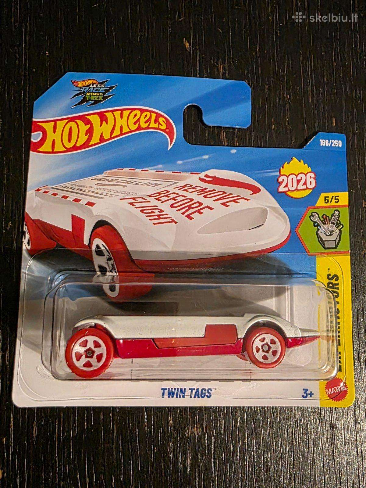 Hot Wheels Twin Tags