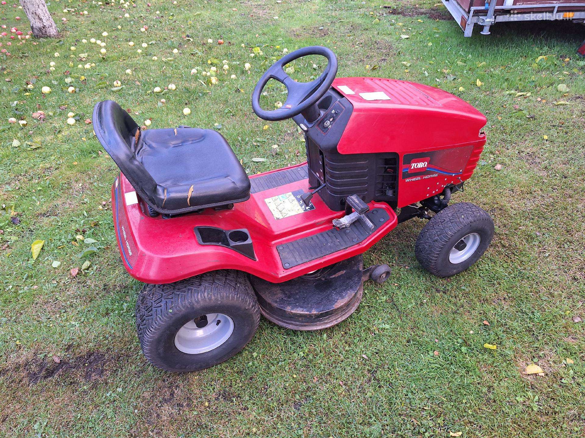 Toro Wheel Horse sodo traktoriukas 14.5hp