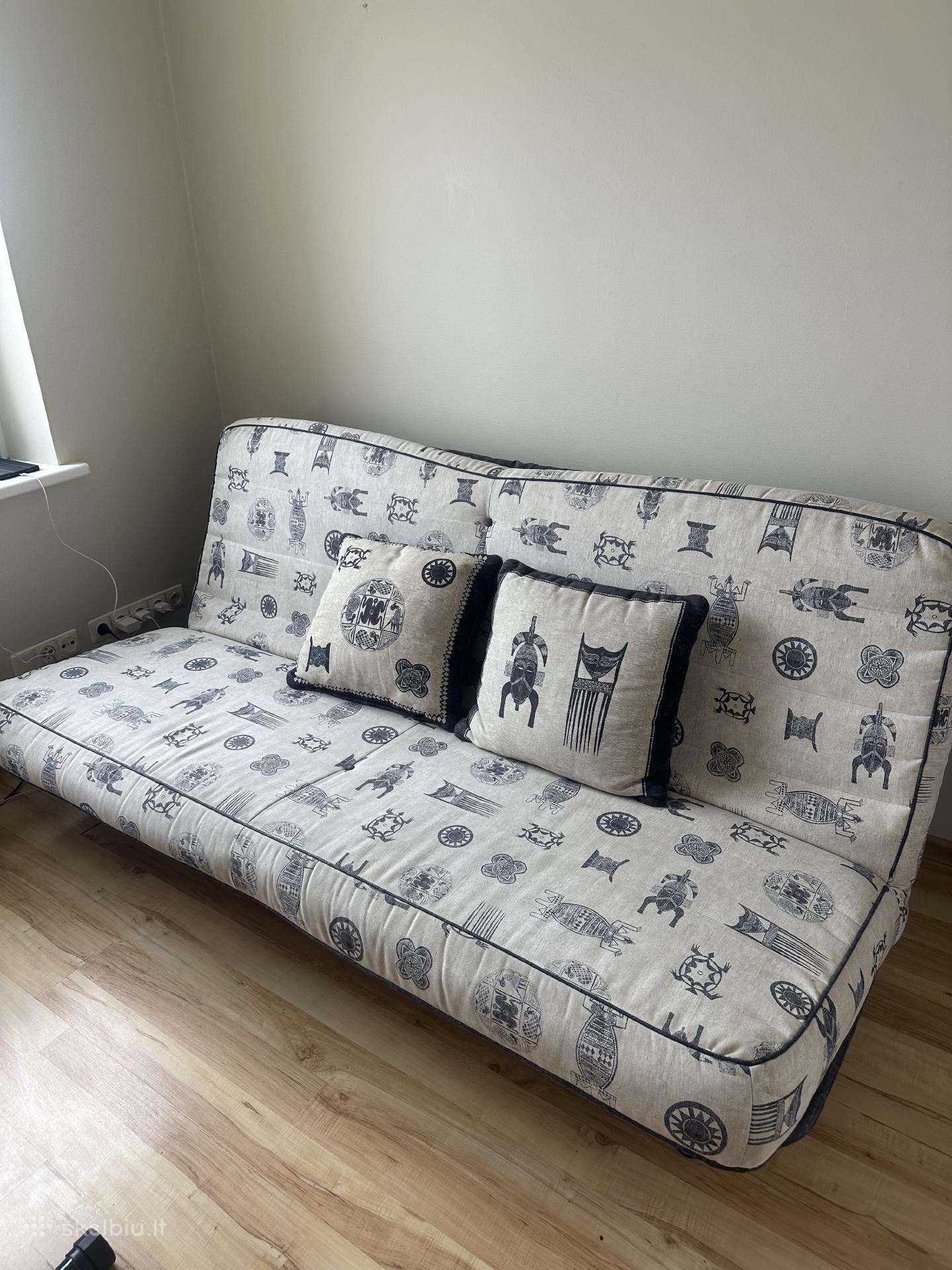 Stilinga ir patogi sofa-lova