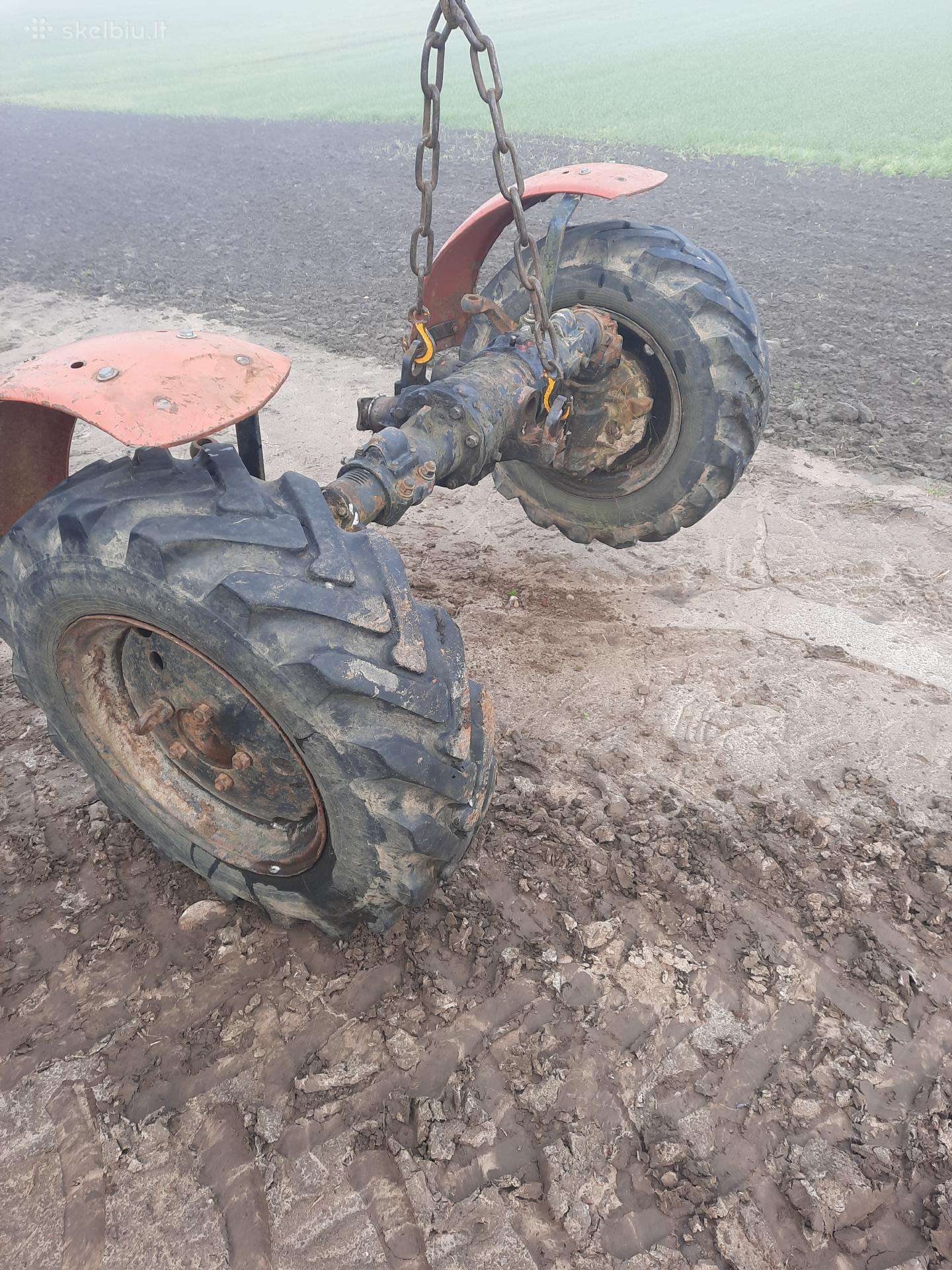 Mtz 82 Tiltas, variklis, dalys.