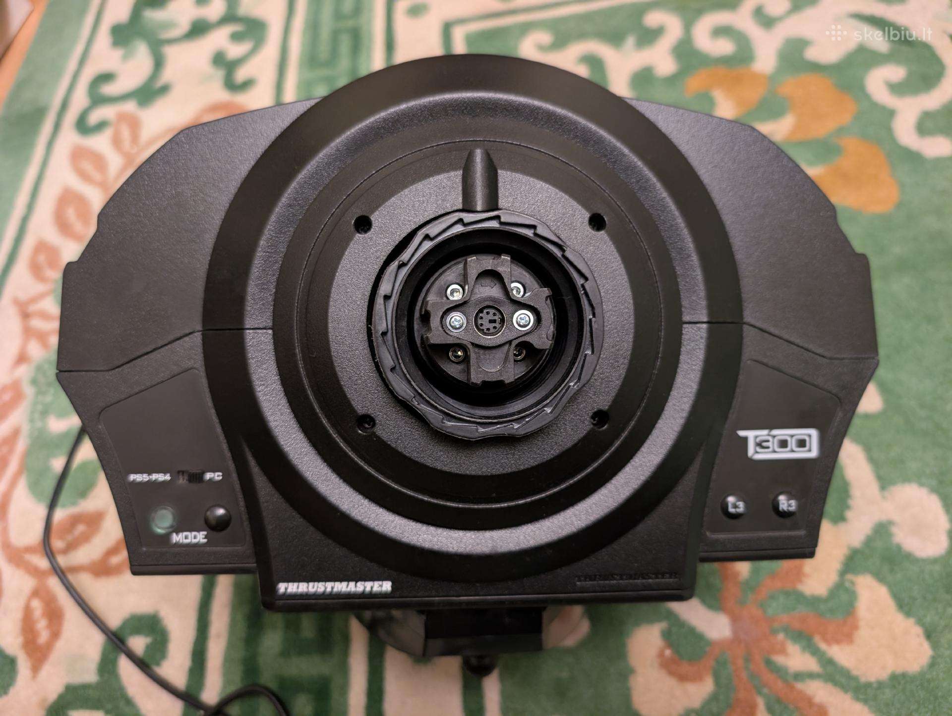 Sugedusi Thrustmaster T300rs GT bazė