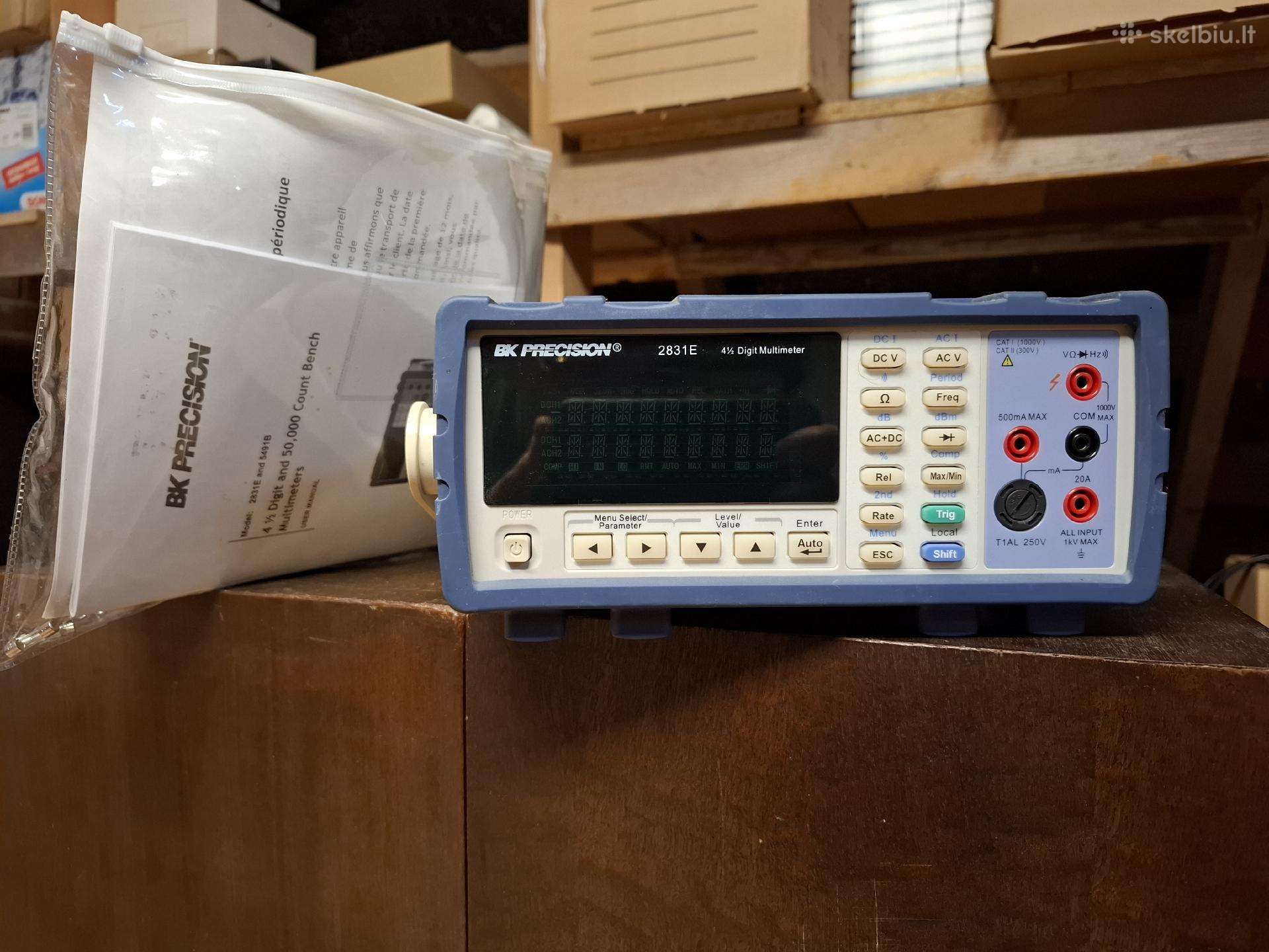 Lab. Multimetras Bk Precision 2831e