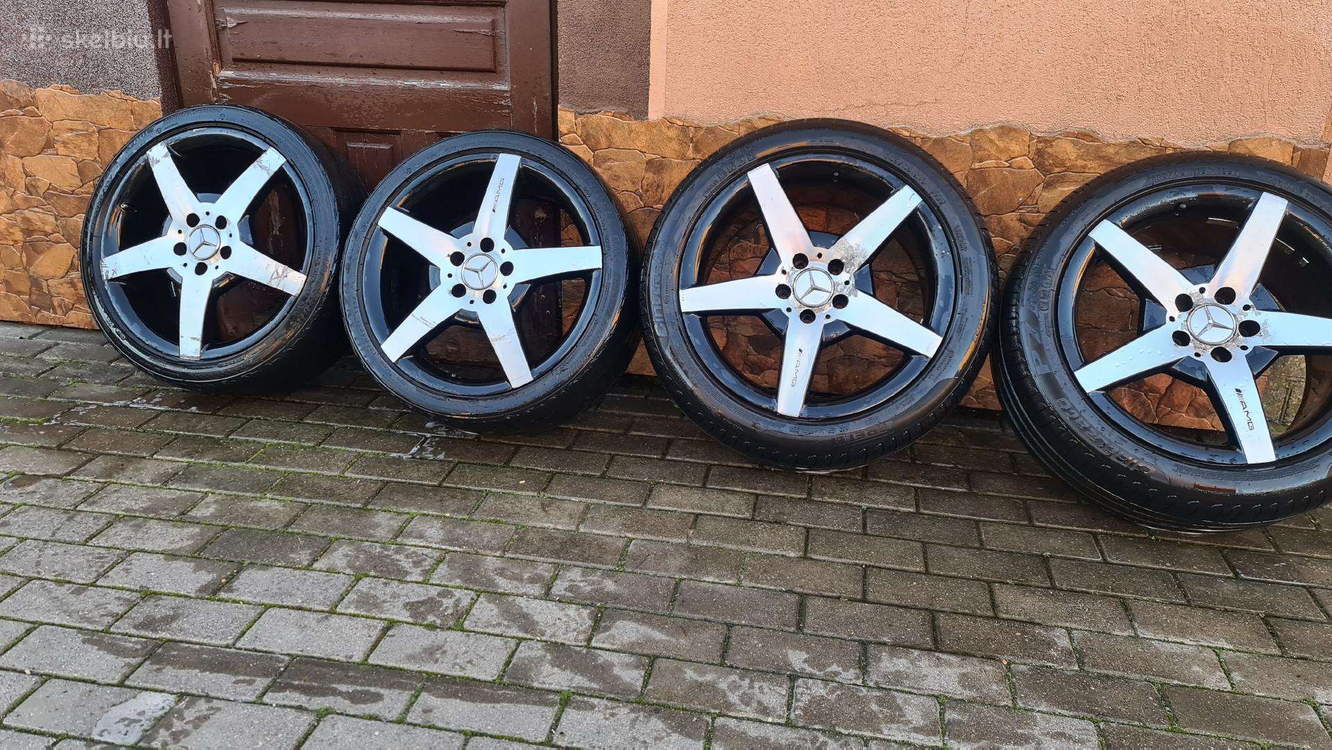 Mersedes benz R-18