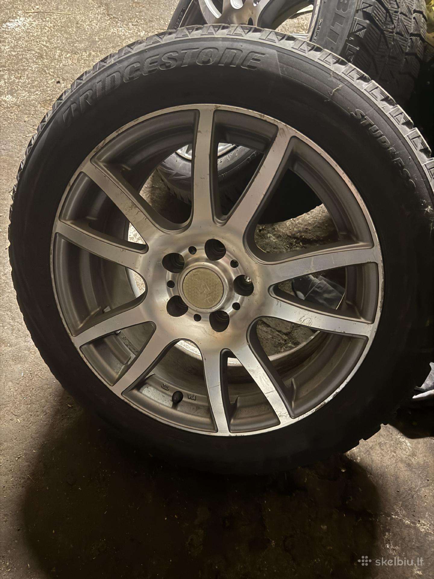 Parduodu VW ratlankius r17